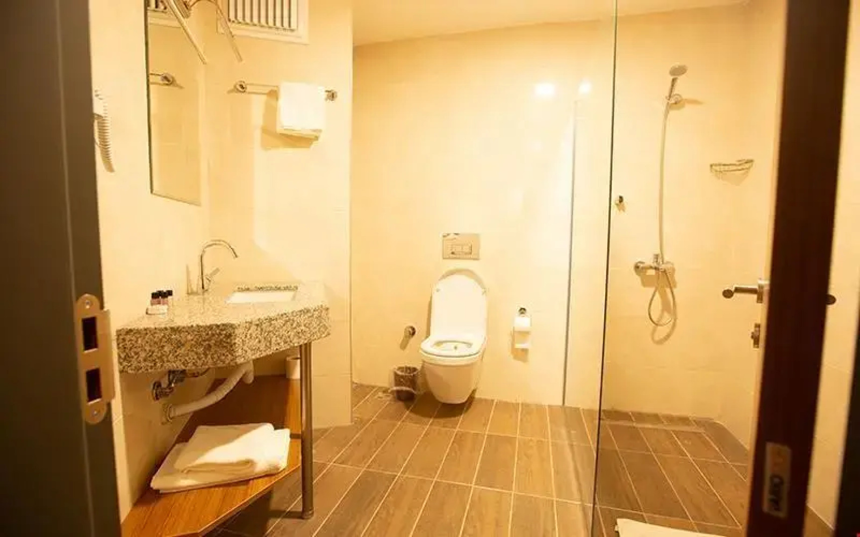 Business Express Hotel