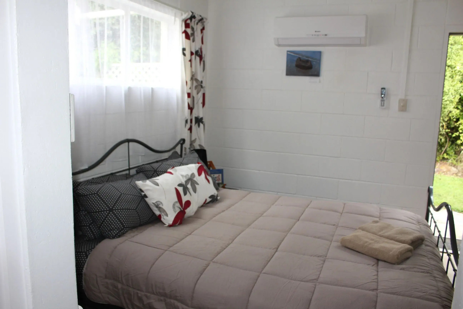 Riverside Haven Lodge & Holiday Park