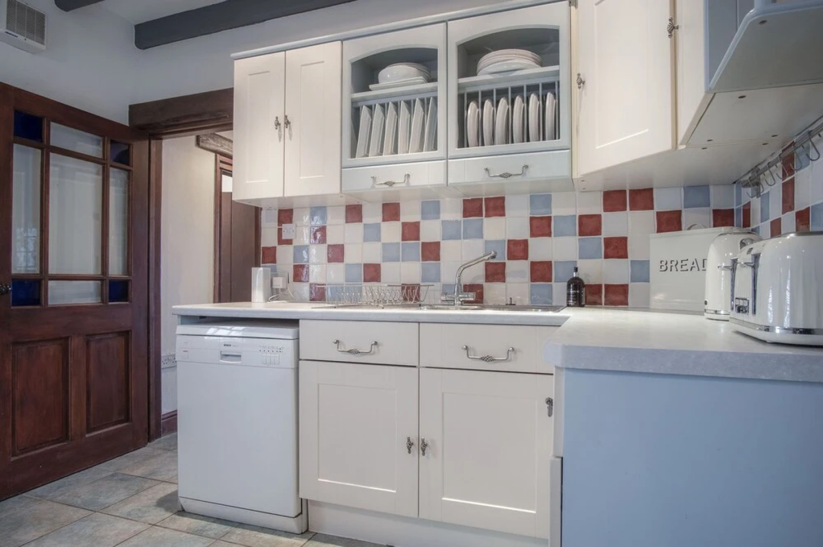 Tregoyr - 3 Bedroom Holiday Home - St Florence