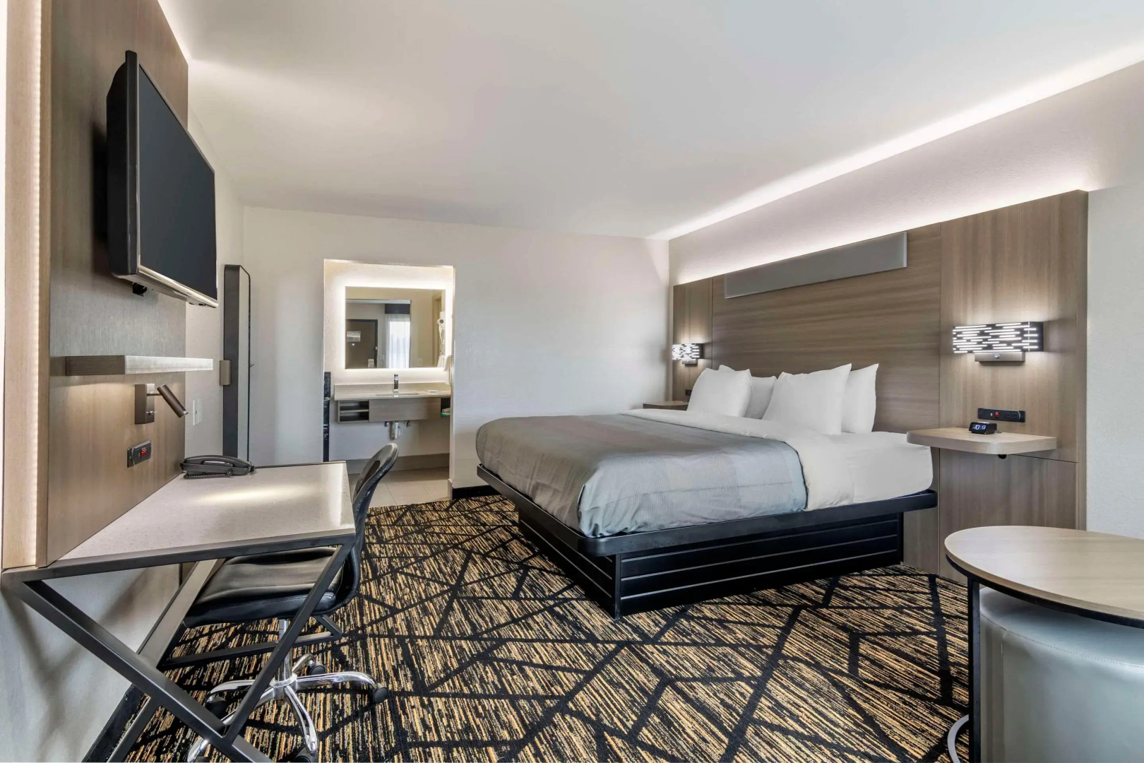 Quality Inn & Suites Athens University Area