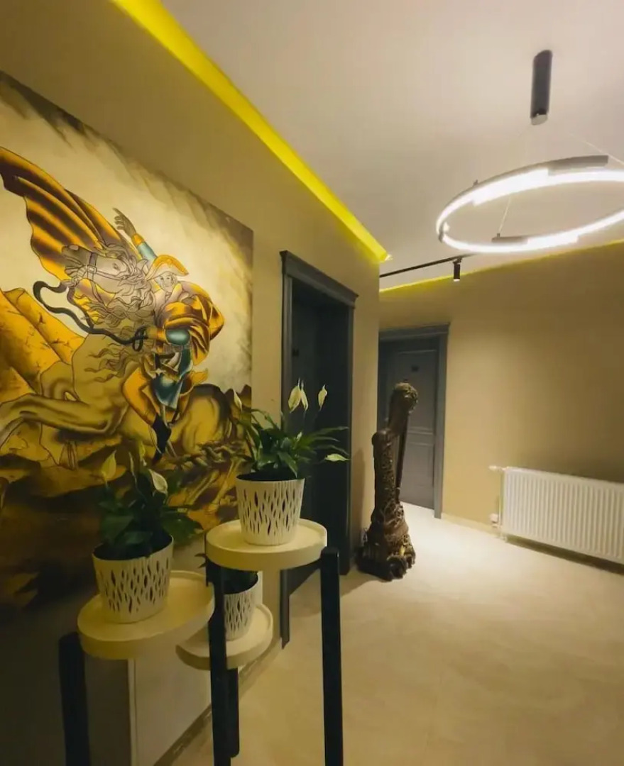 Grand JNK Boutique Hotel