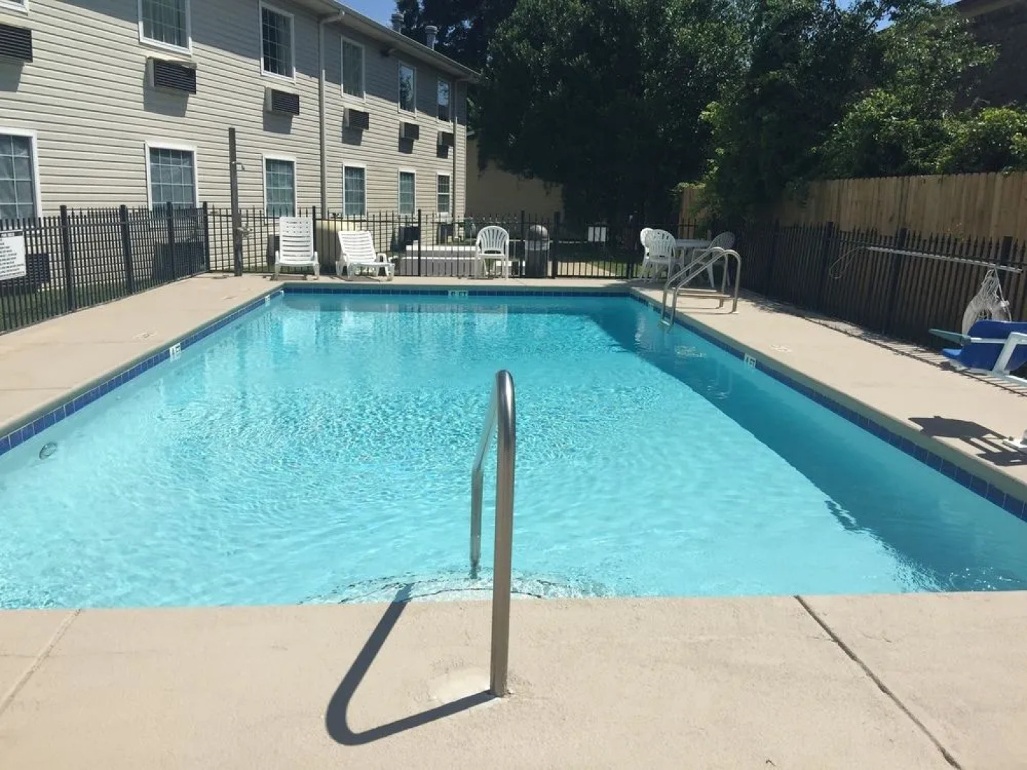 Travelodge Inn And Suites Pensacola