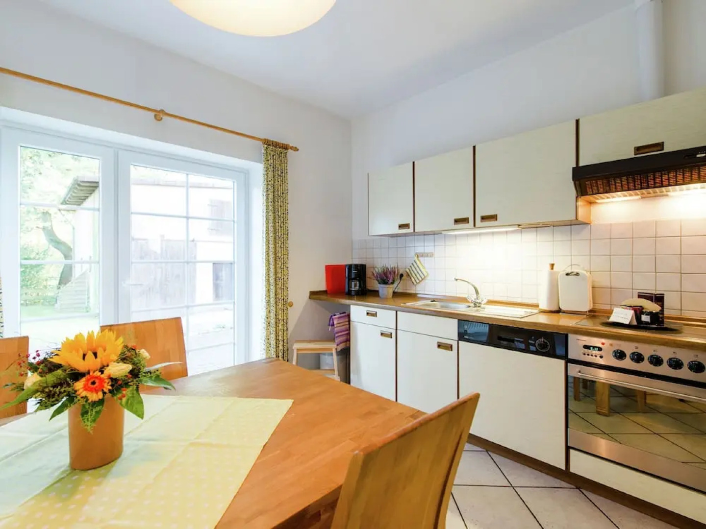 Spacious Holiday Home near River in Beckedorf