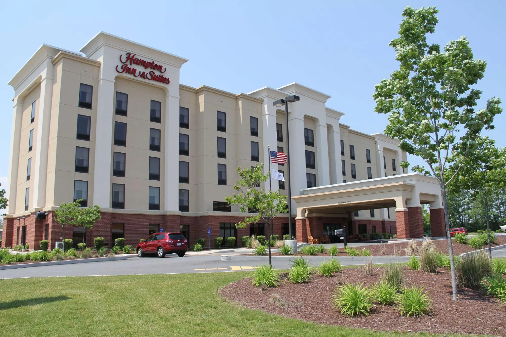 Hampton Inn Suites Plattsburgh