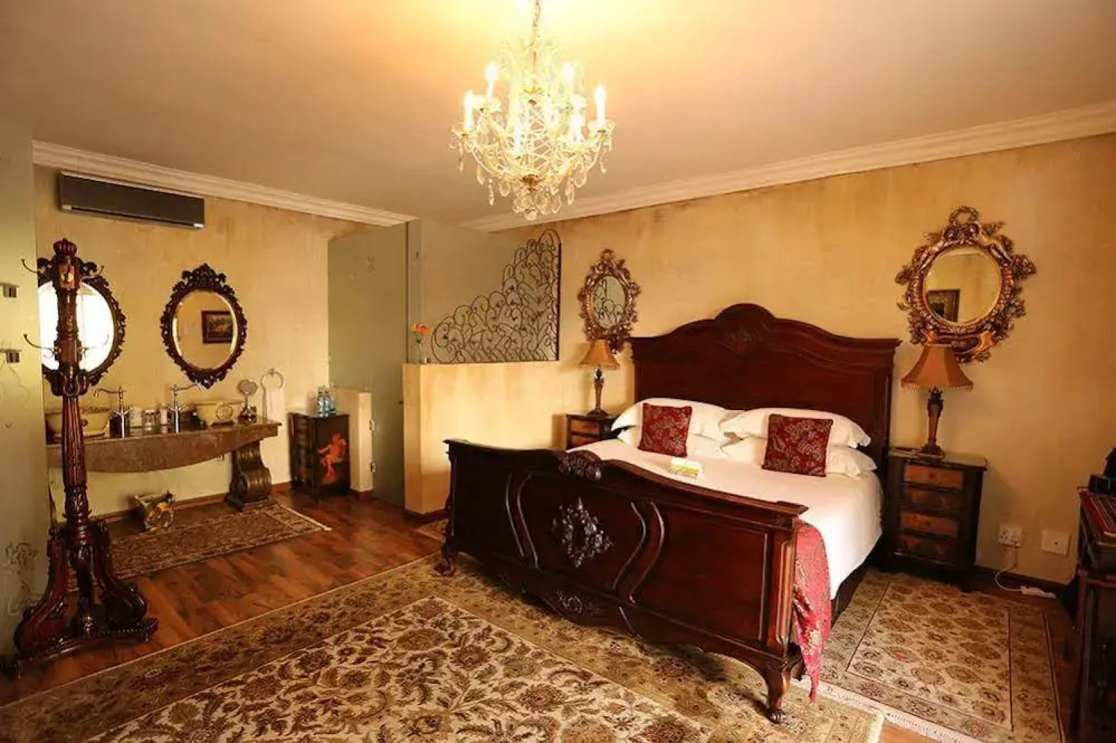 Art Lovers Guesthouse