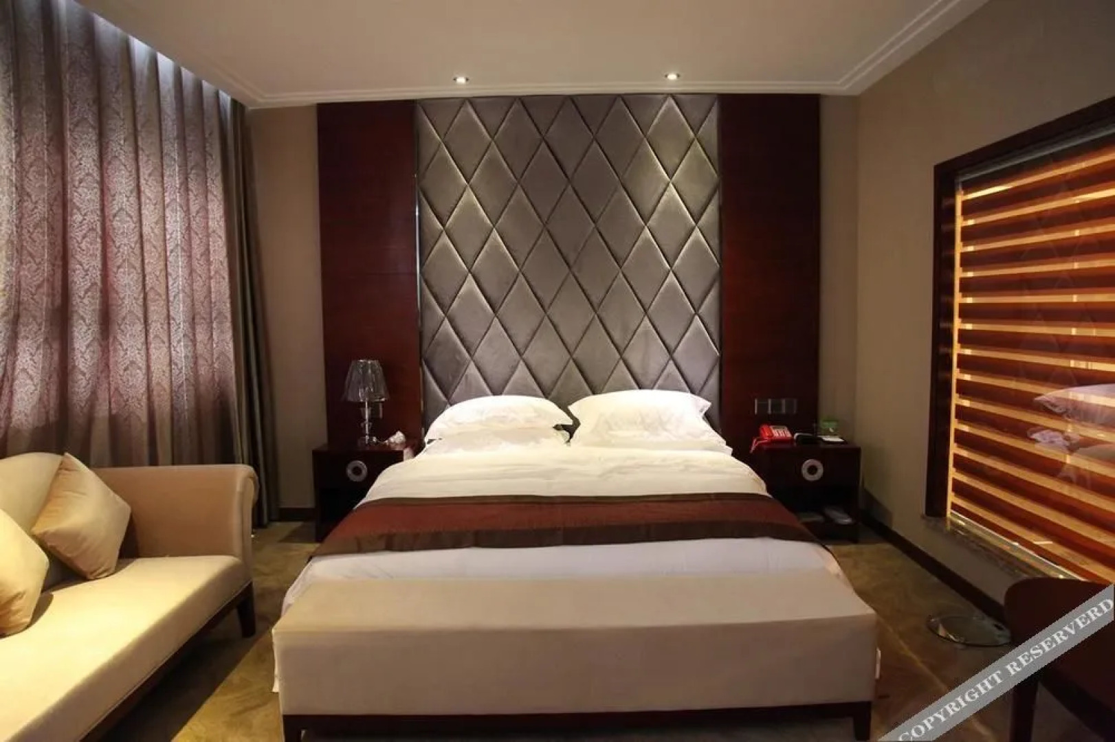 Tiancheng Holiday Hotel (Nanchong Renmin Garden)