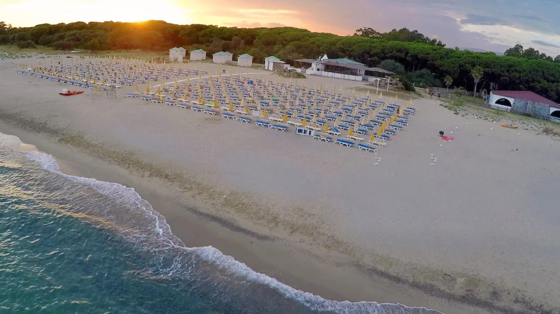 Triton Villas Residence & Hotel