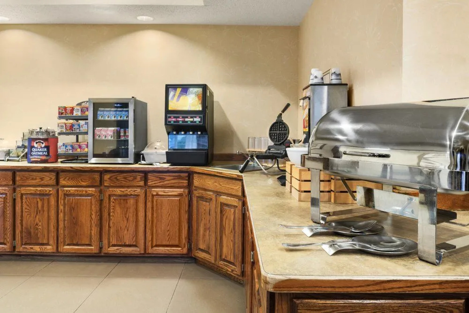 Country Inn & Suites By Carlson, West Bend, WI