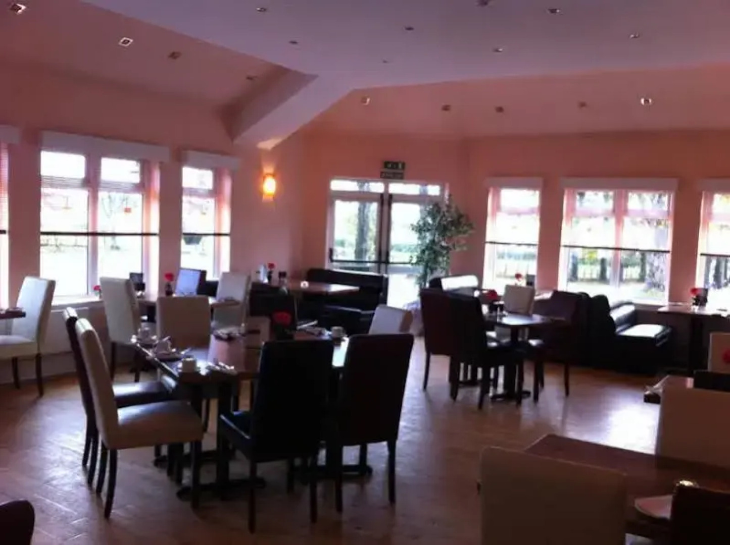 Burnhouse Manor Hotel