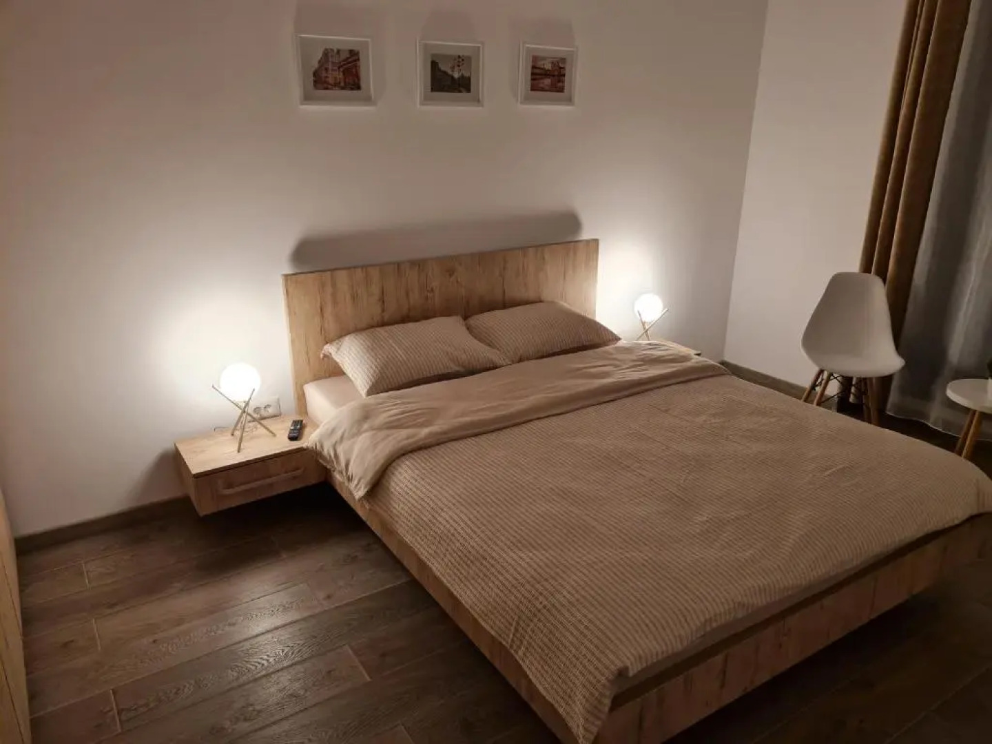 Apartament deosebit cu parcare securizata,lift.