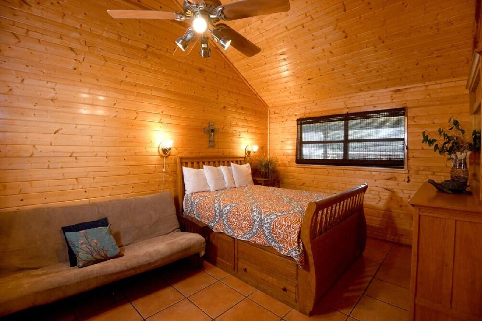 Frio Springs Lodges
