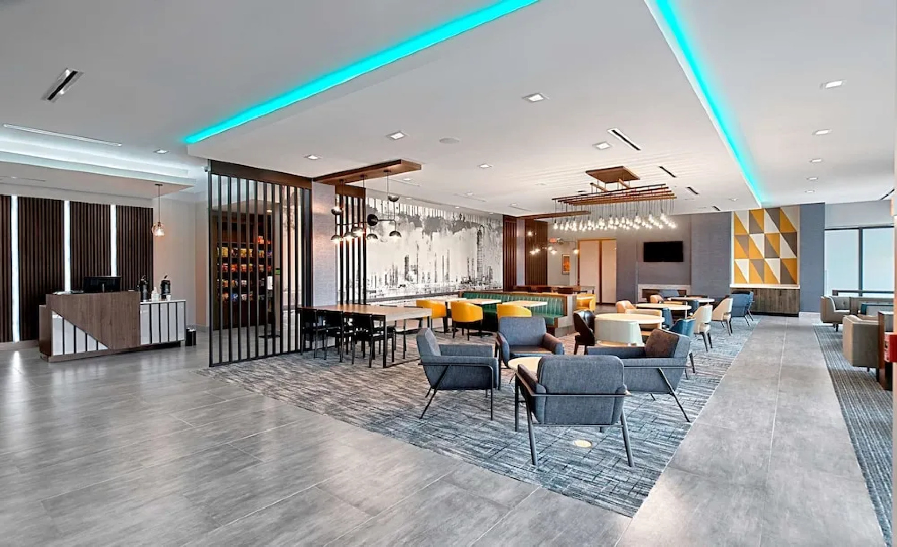 La Quinta Inn & Suites by Wyndham Texas City 45