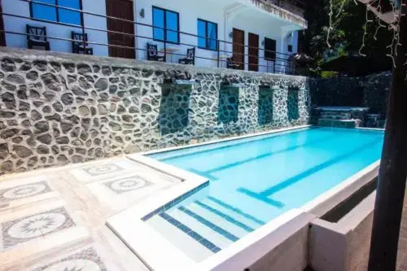 Raya Del Sol Dive Resort