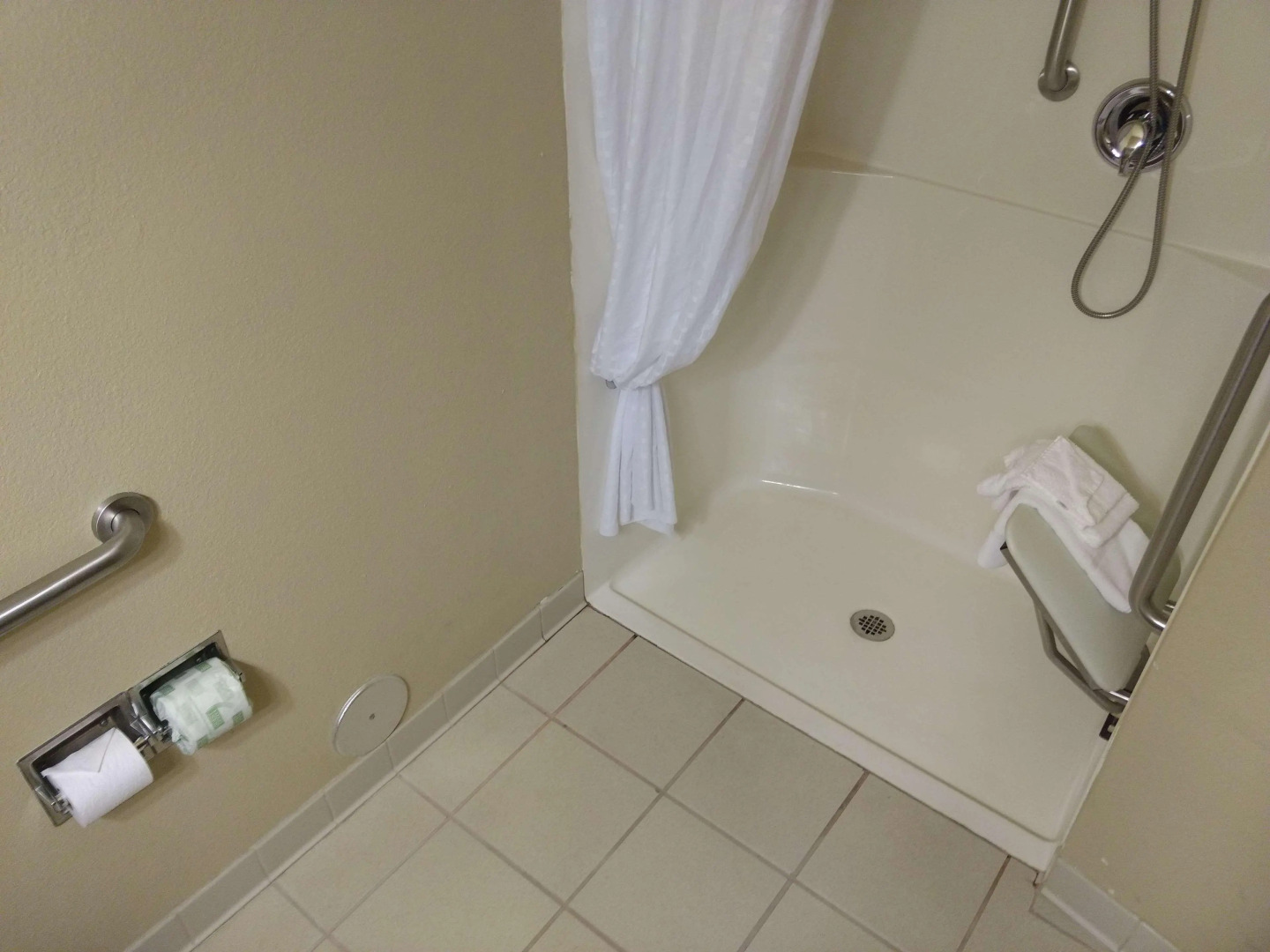 Holiday Inn Express & Suites Elyria by IHG