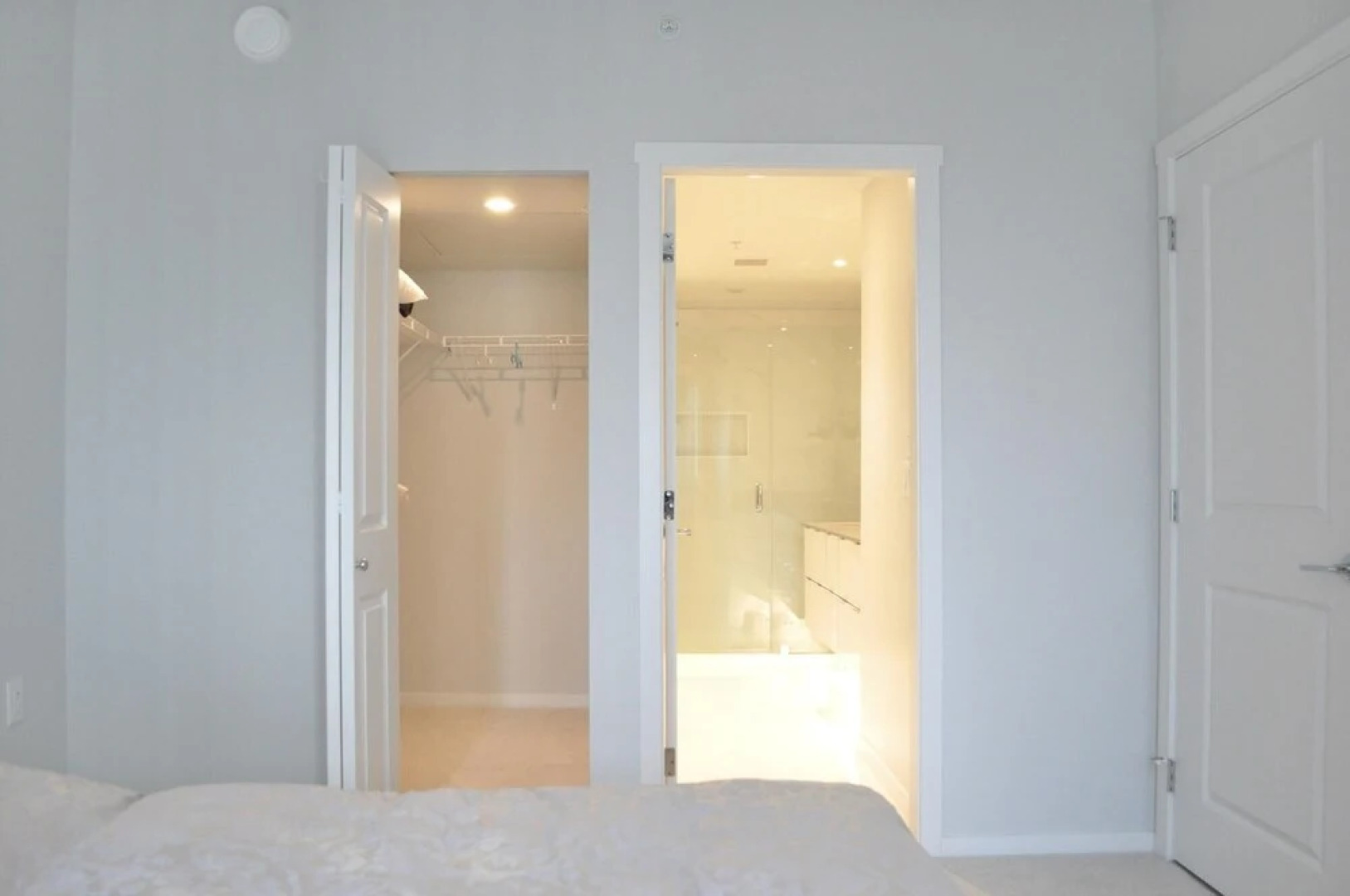 Unfurnished 2 Bedroom Condos Burnaby