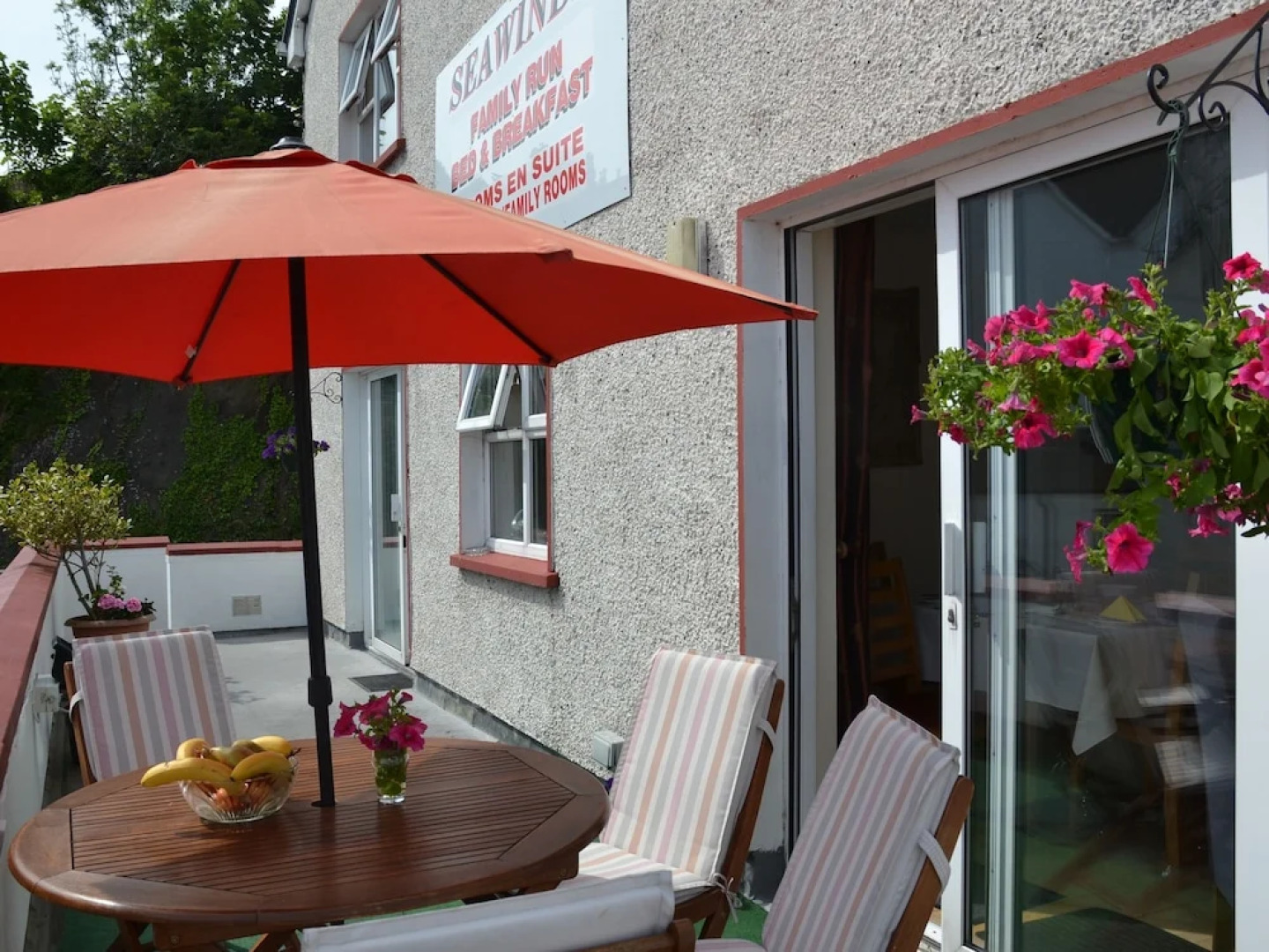 Seawinds Bed & Breakfast