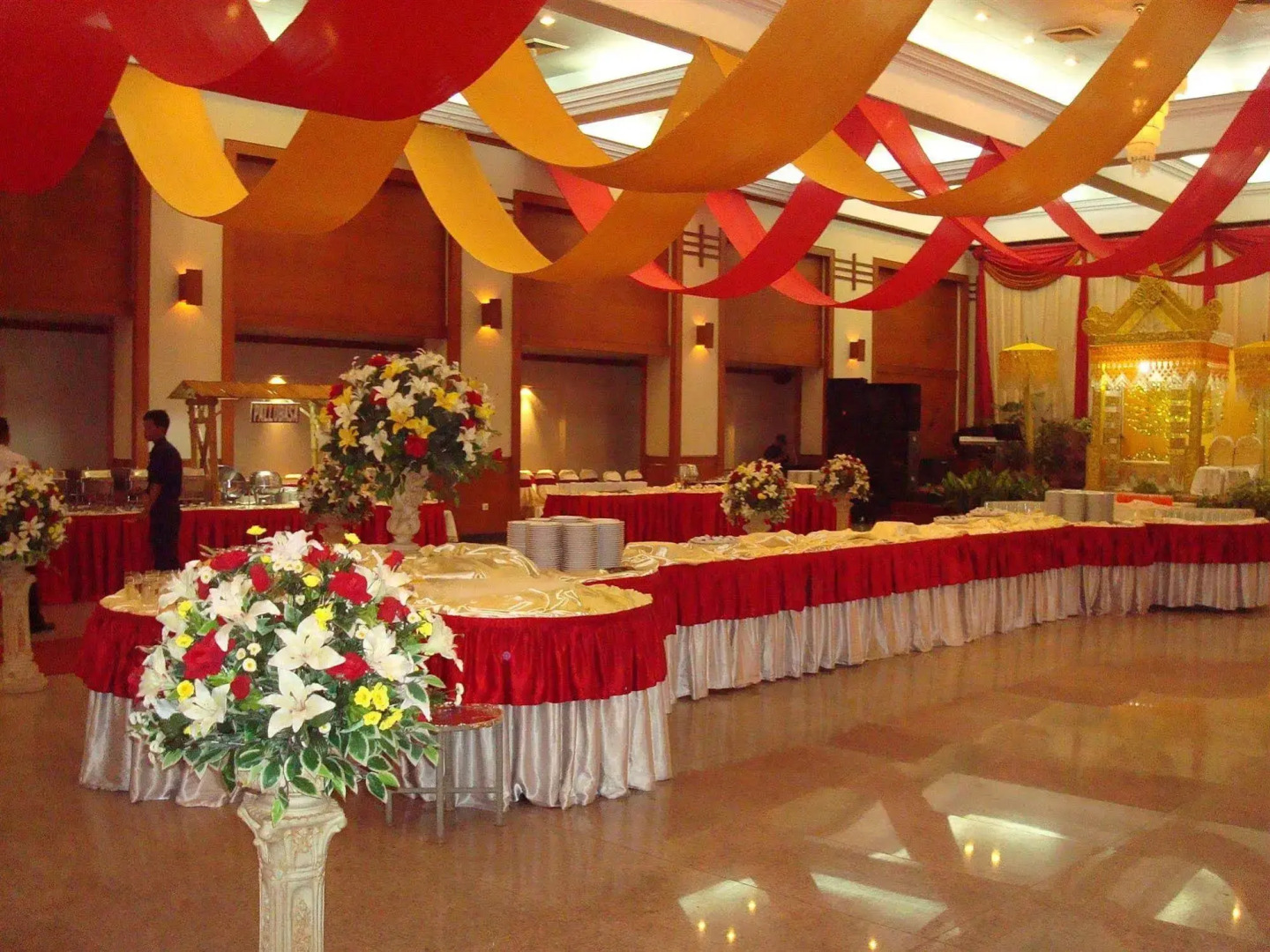Makassar Golden Hotel