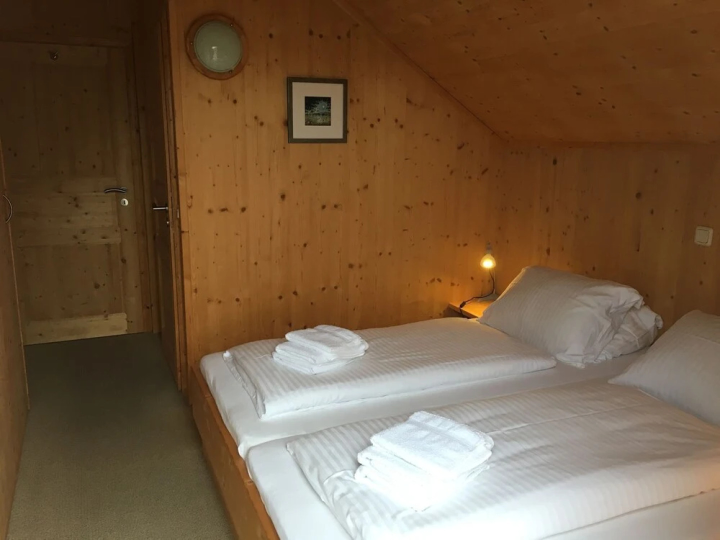 Detached Wooden Chalet with Sauna near Kreischberg