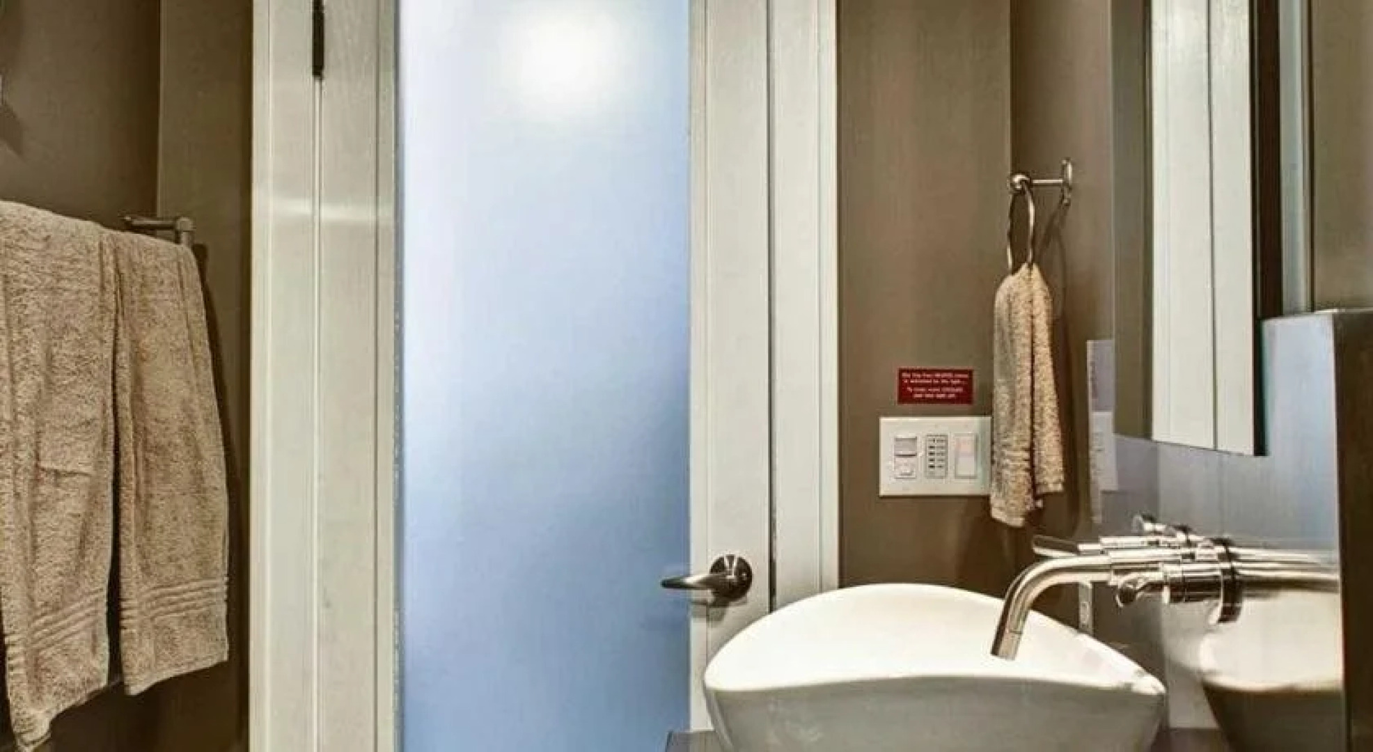 PrairieSide Suites Luxury Bed & Breakfast