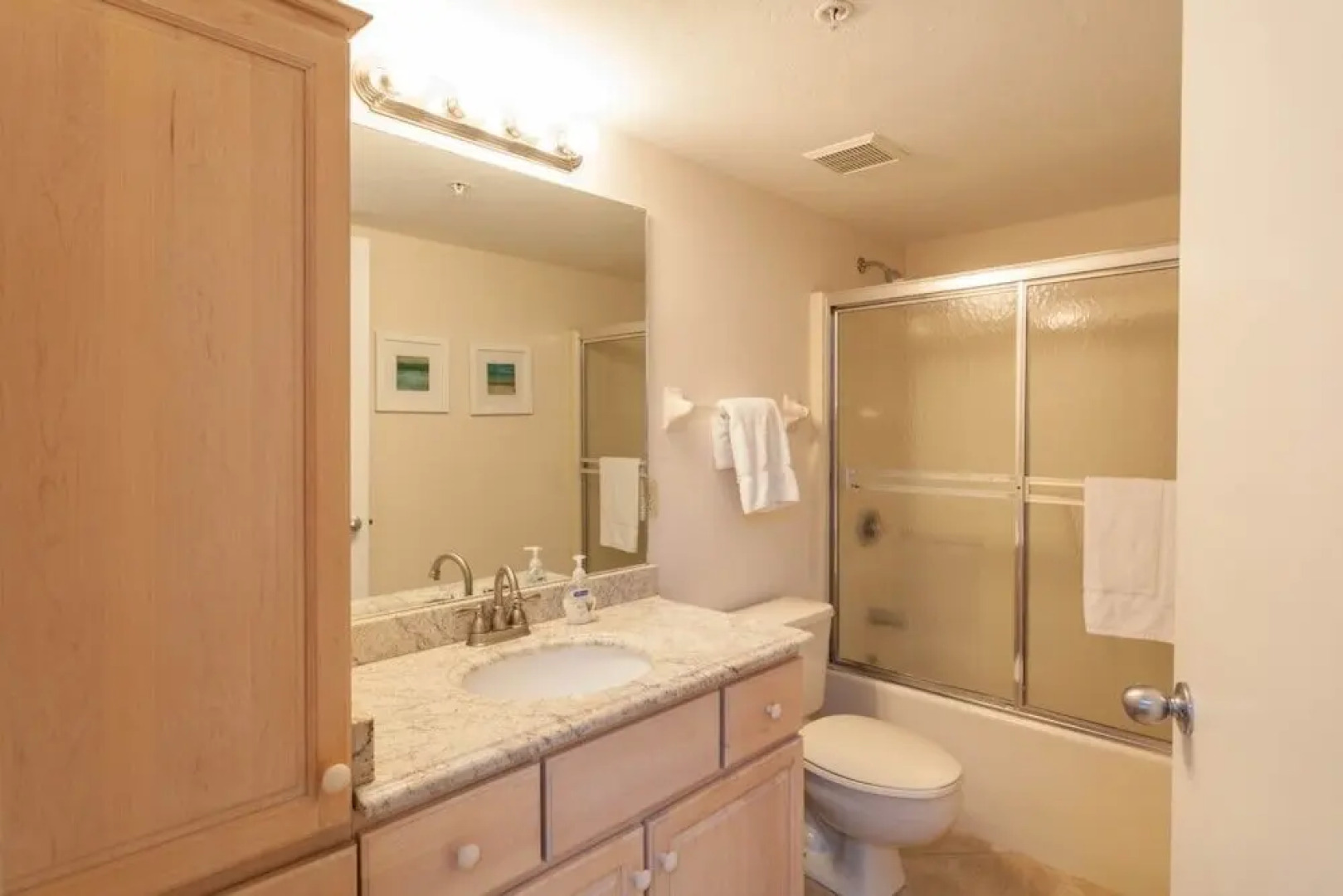 Santa Maria Harbour Resort 417