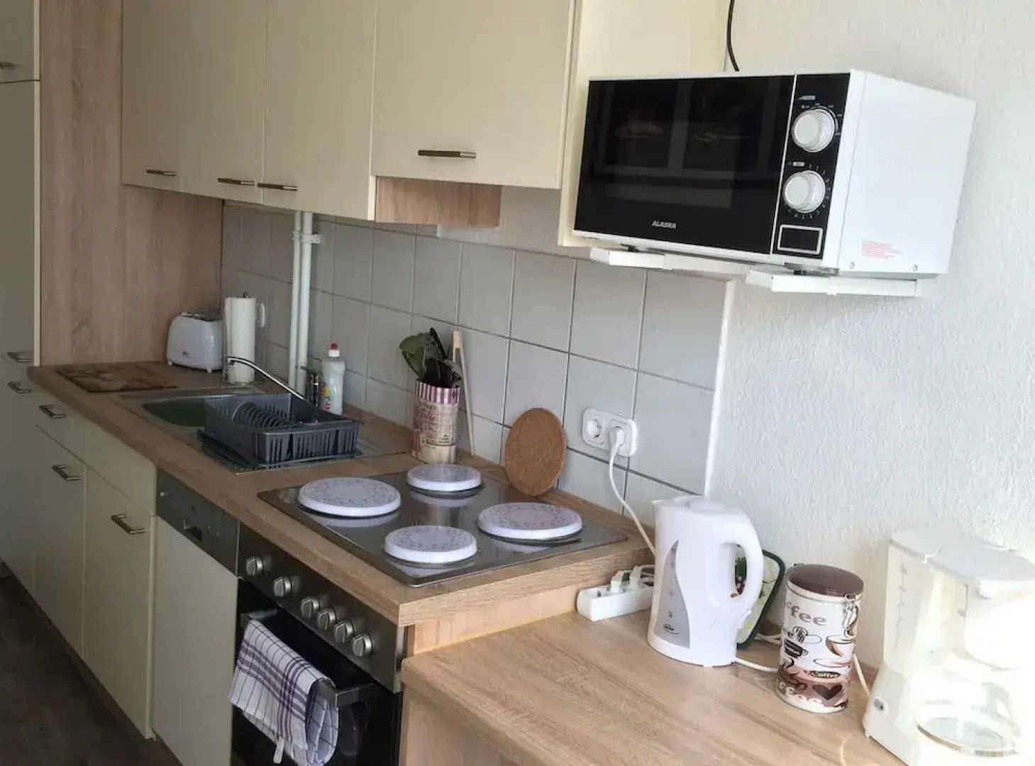 Ferienwohnungen, Monteurwohnungen & Pension FEWO Helmstedt