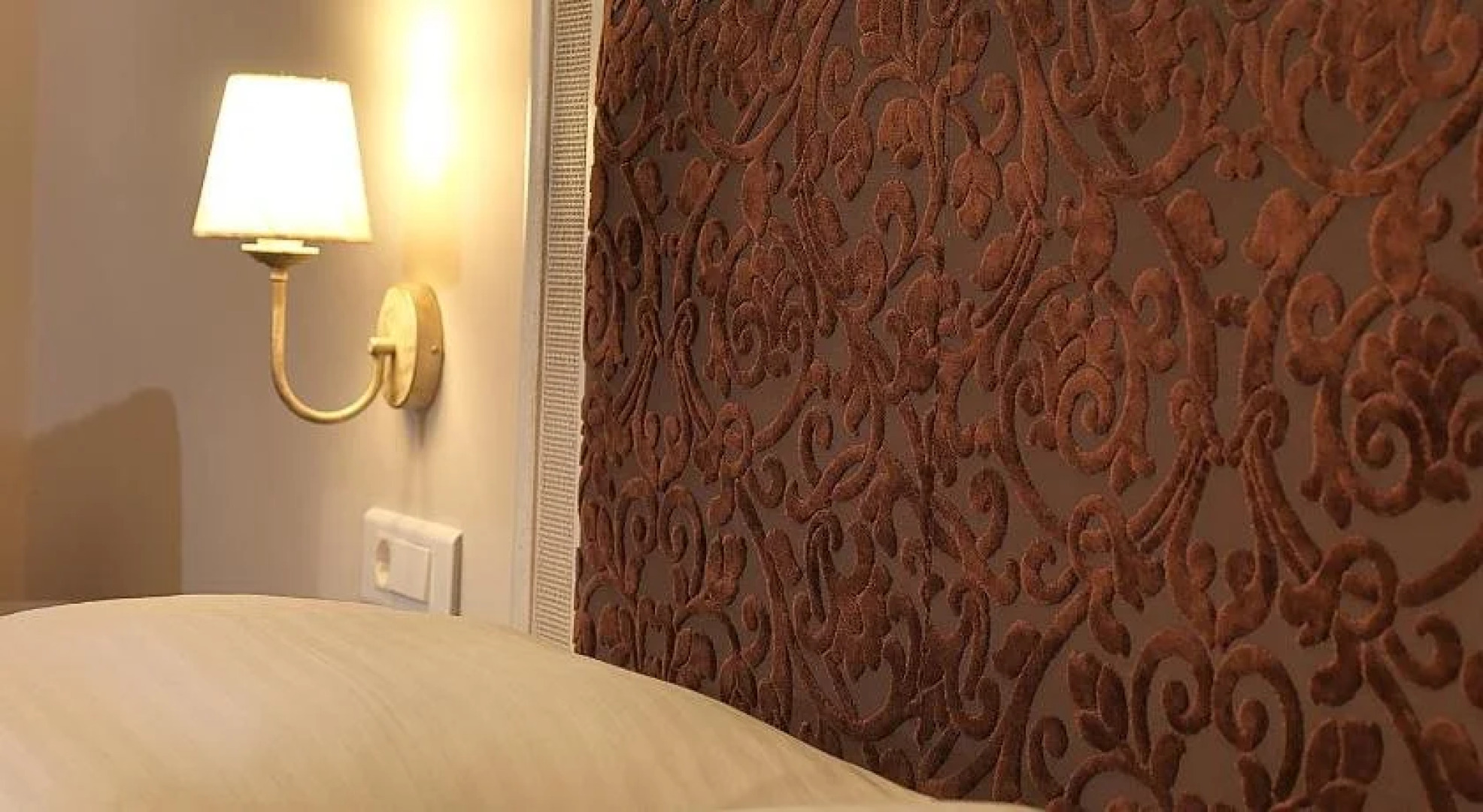 Hondos Classic Hotel & Spa