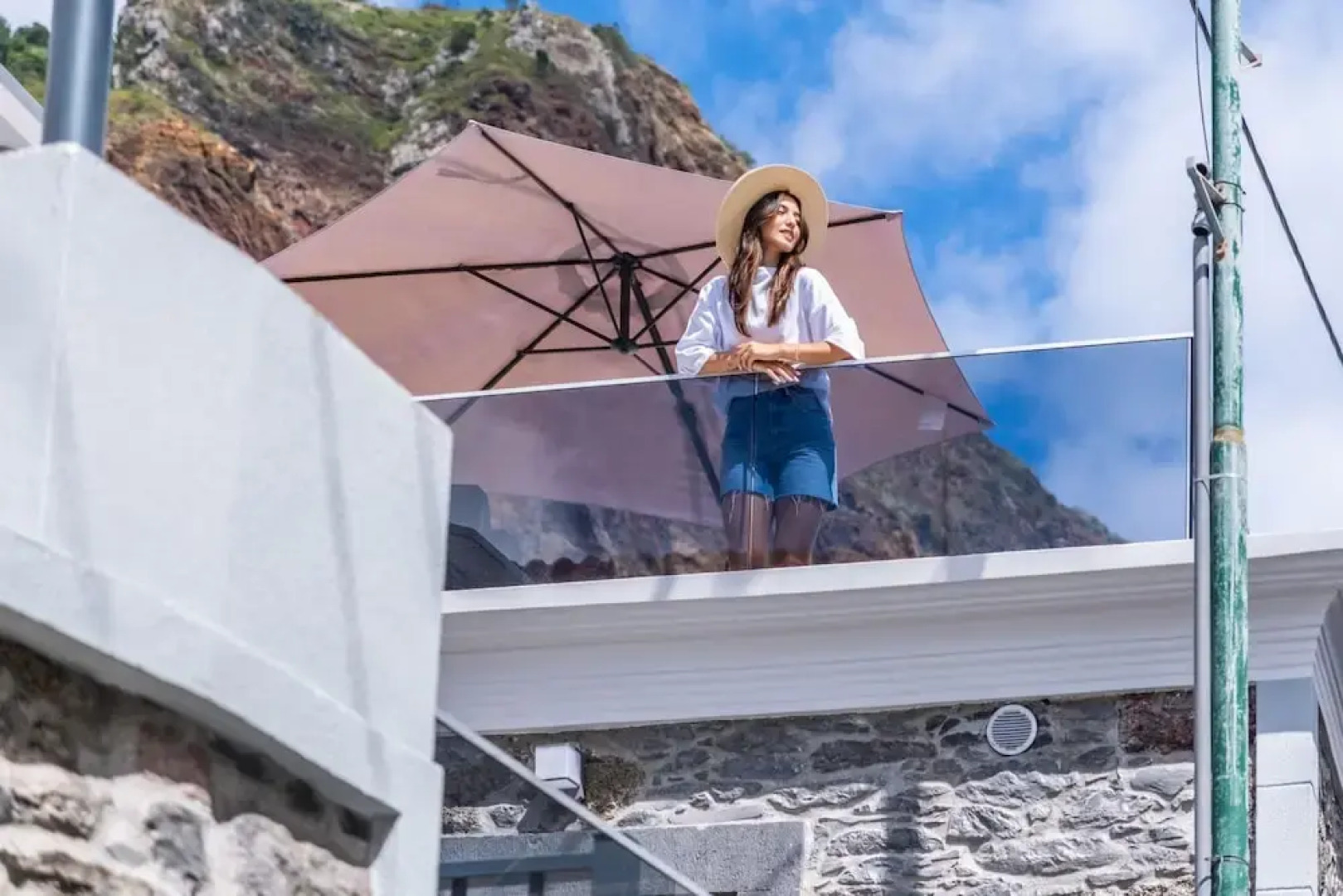 Seaside Sunset - Surf House by Madeira Sun Travel