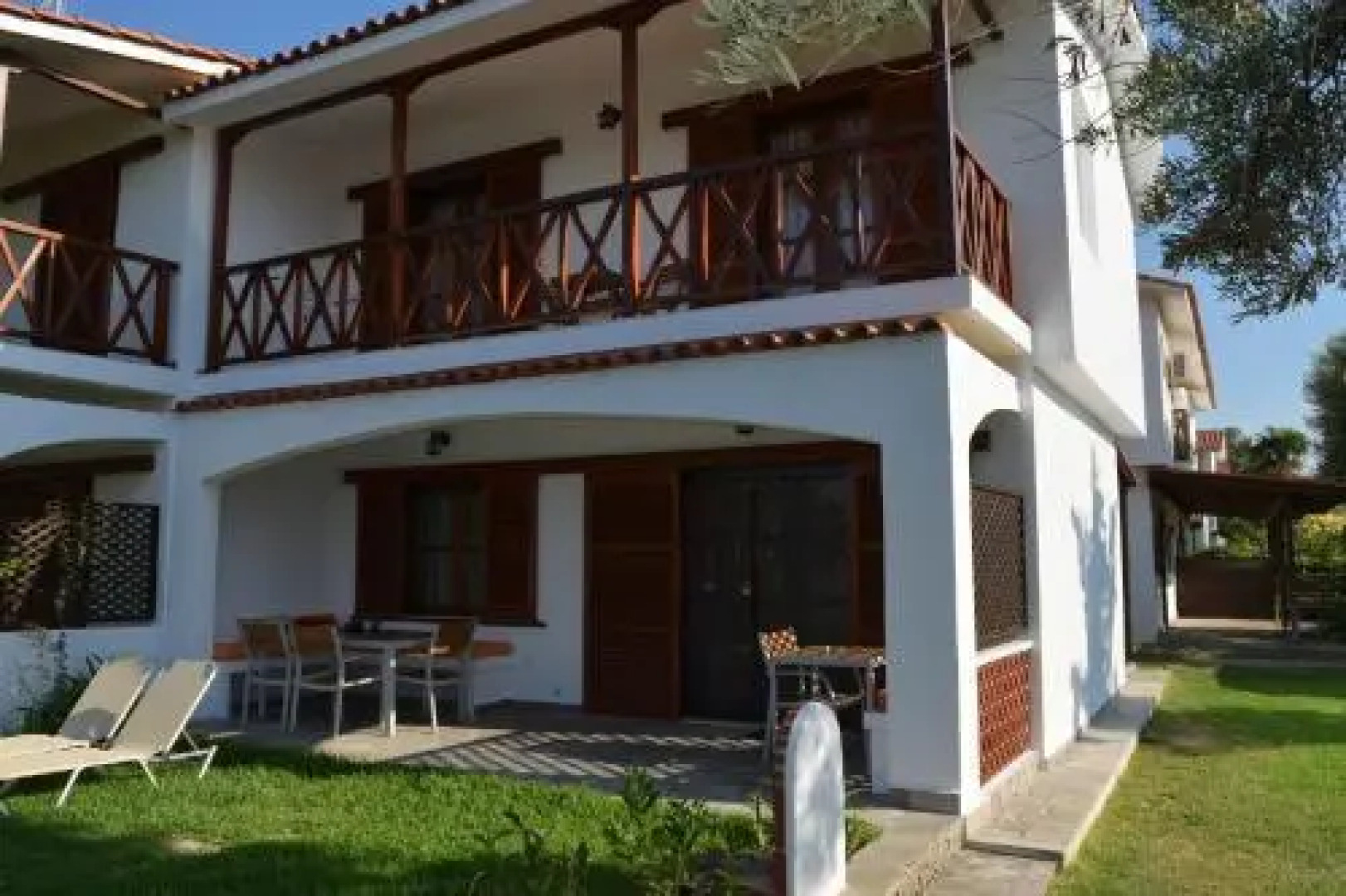 Aparthotel 4 stars Kalyves Polygyrou