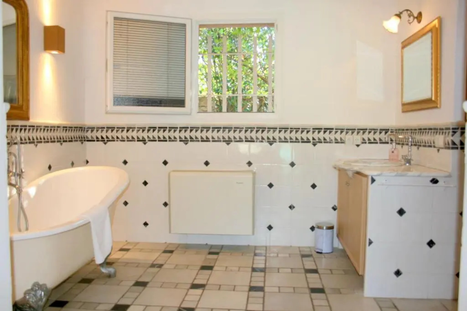 Villa de standing 14 personnes piscine plage 5min le paradis