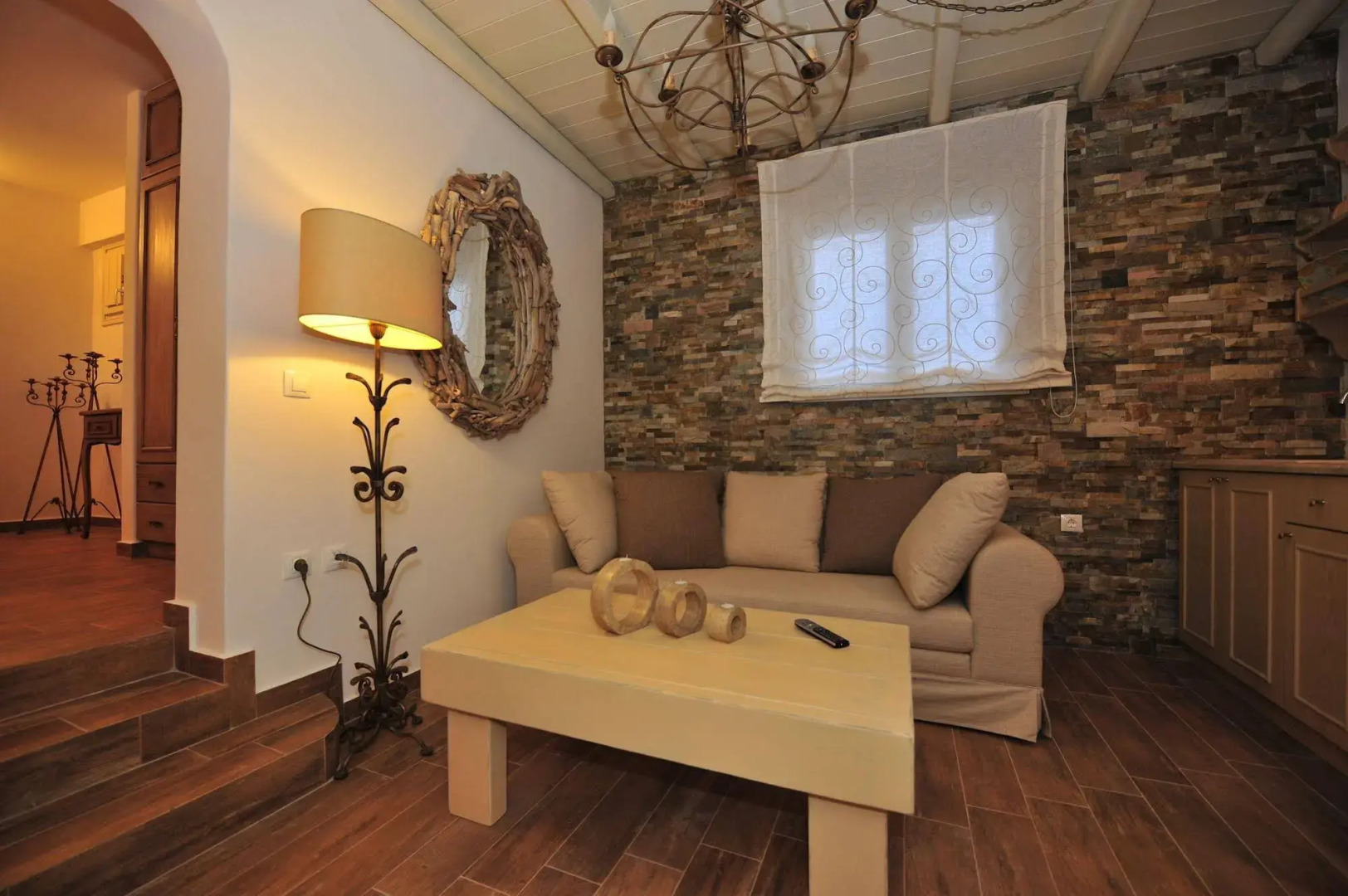 Villa Isabella Studios & Suites