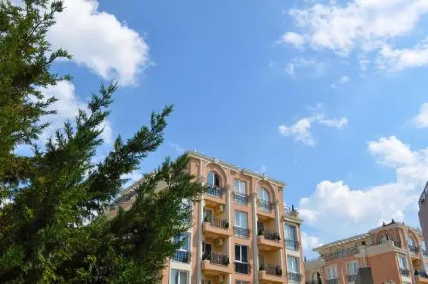 Boutique Suites Rainbow 4