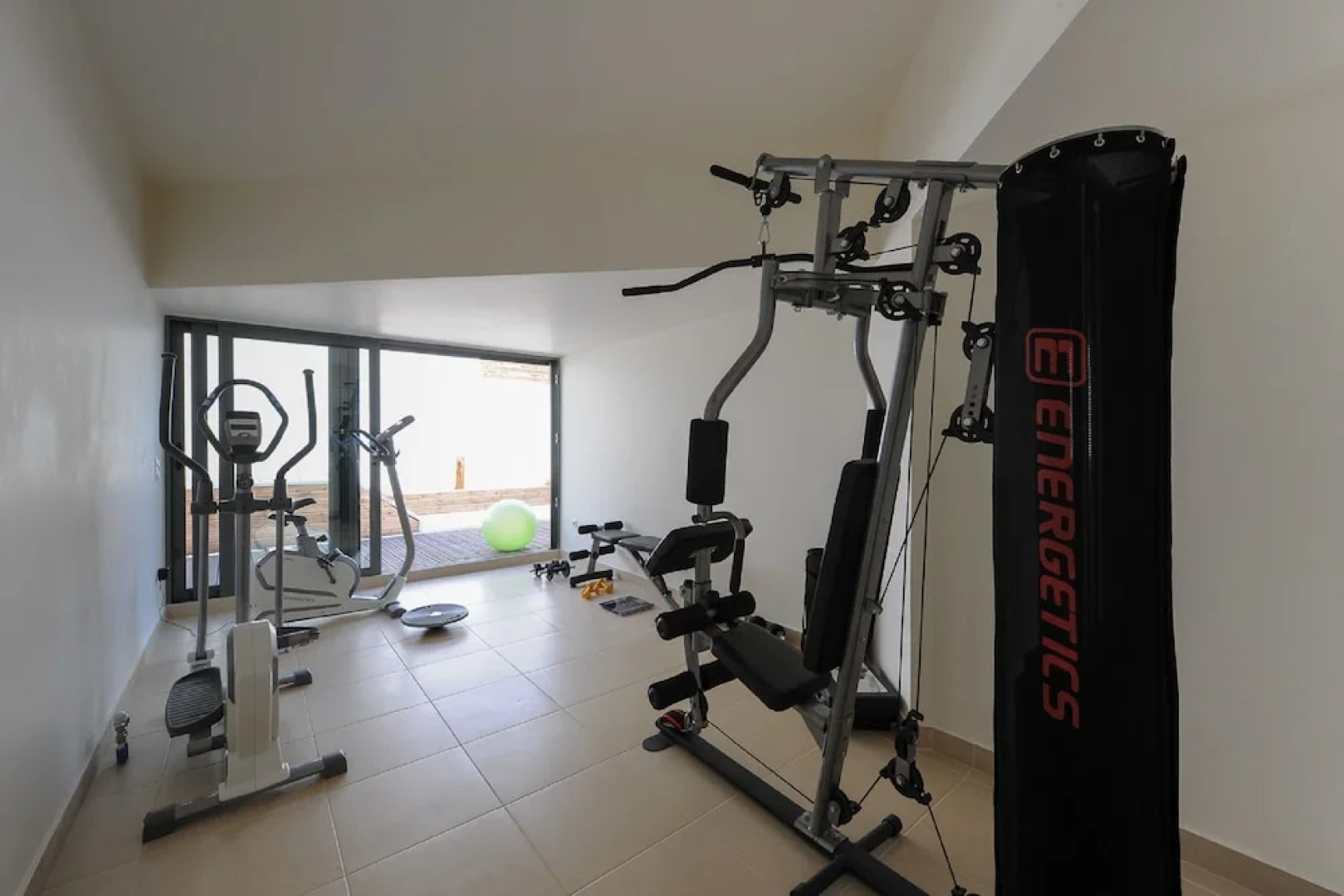 Villa Nefeli - Six Bedroom Villa