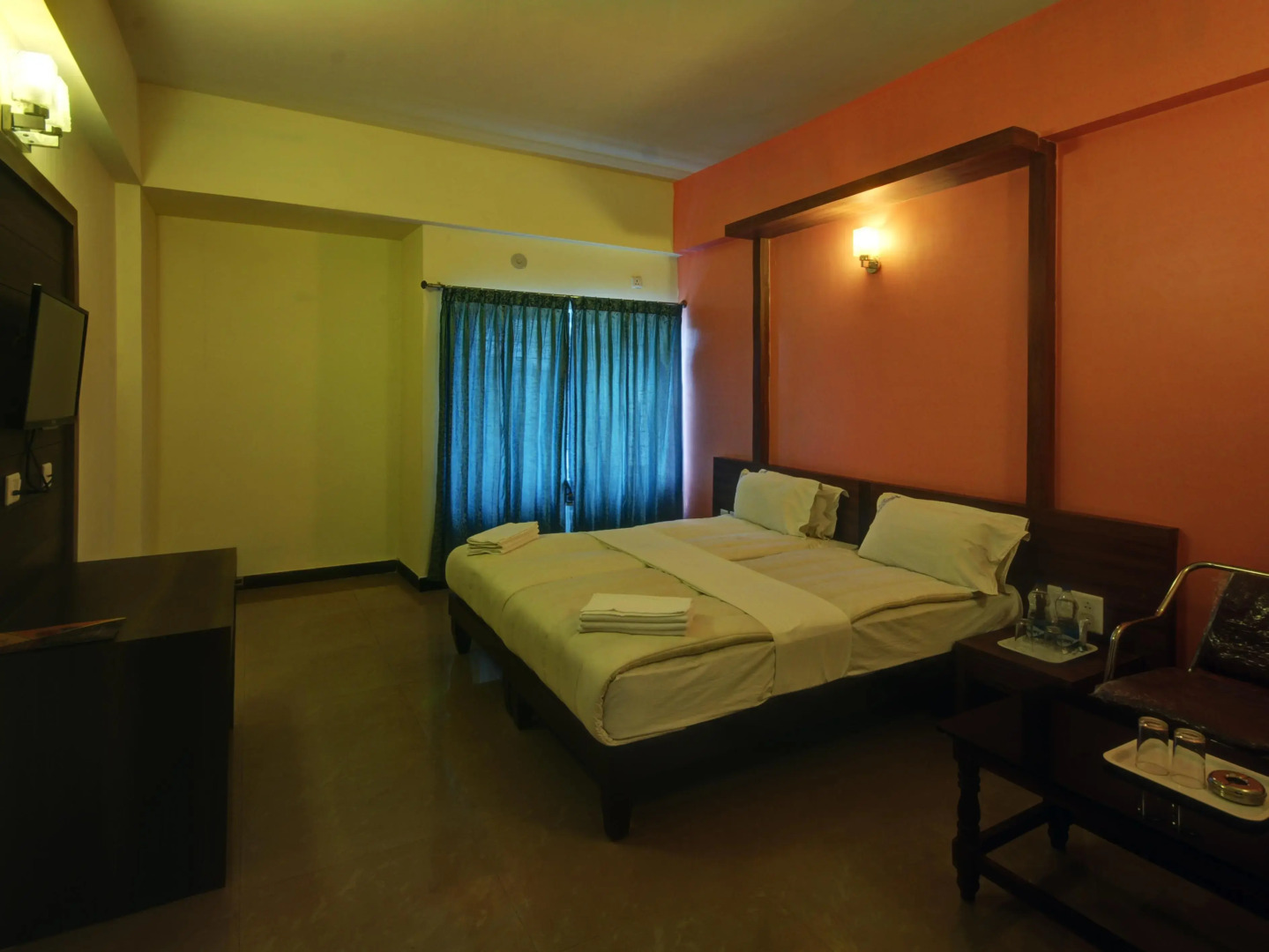 Hotel Mayura International