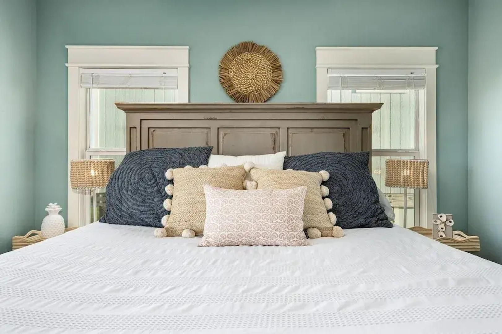 The Beach House 3 Bedroom Home by RedAwning