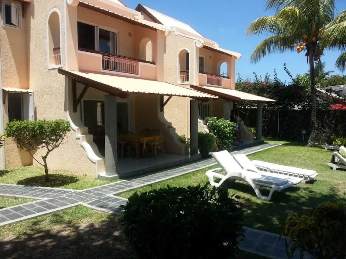 Private Beachfront Bungalow With Pool and Garden - by Feelluxuryholidays