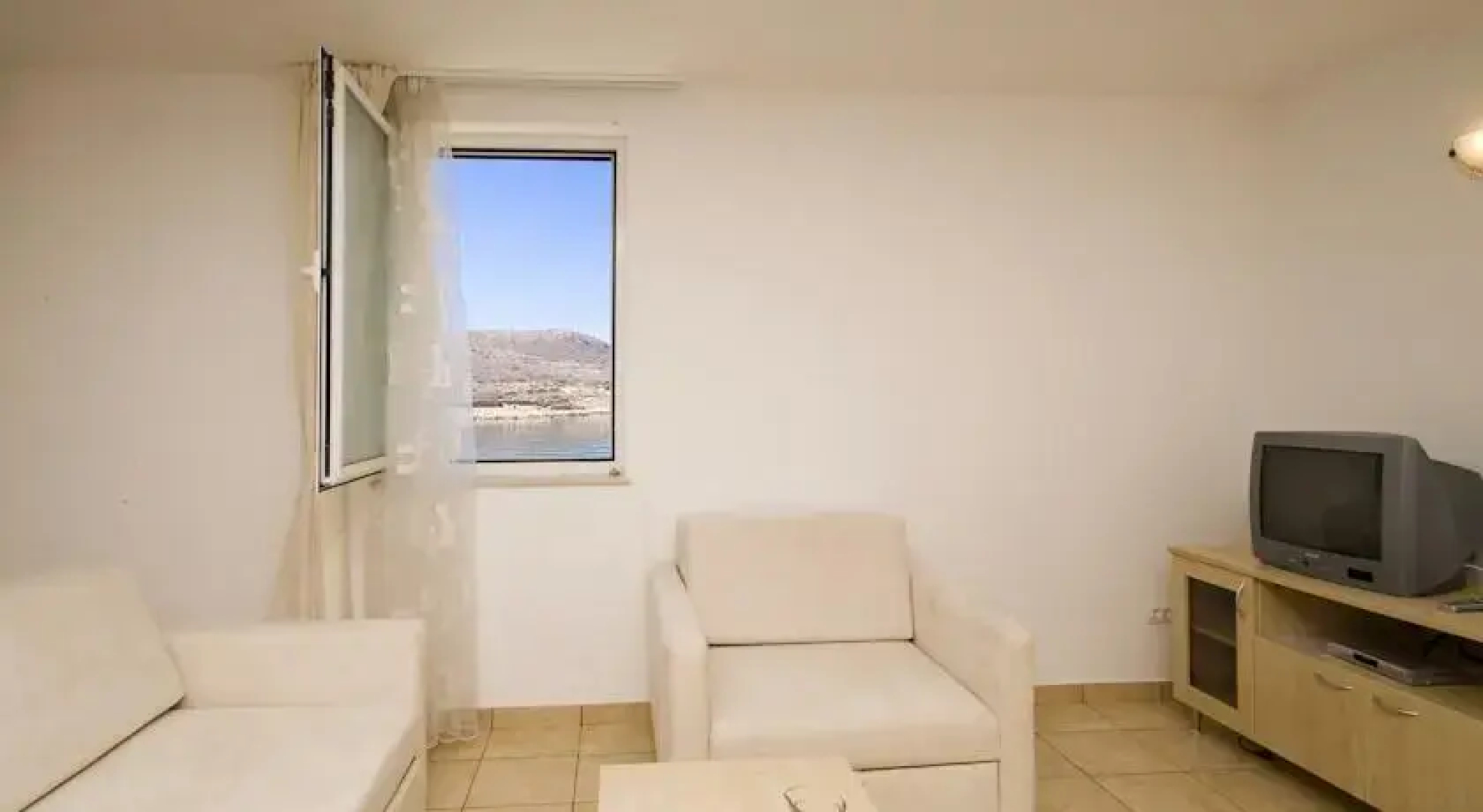 Apartments Jakov