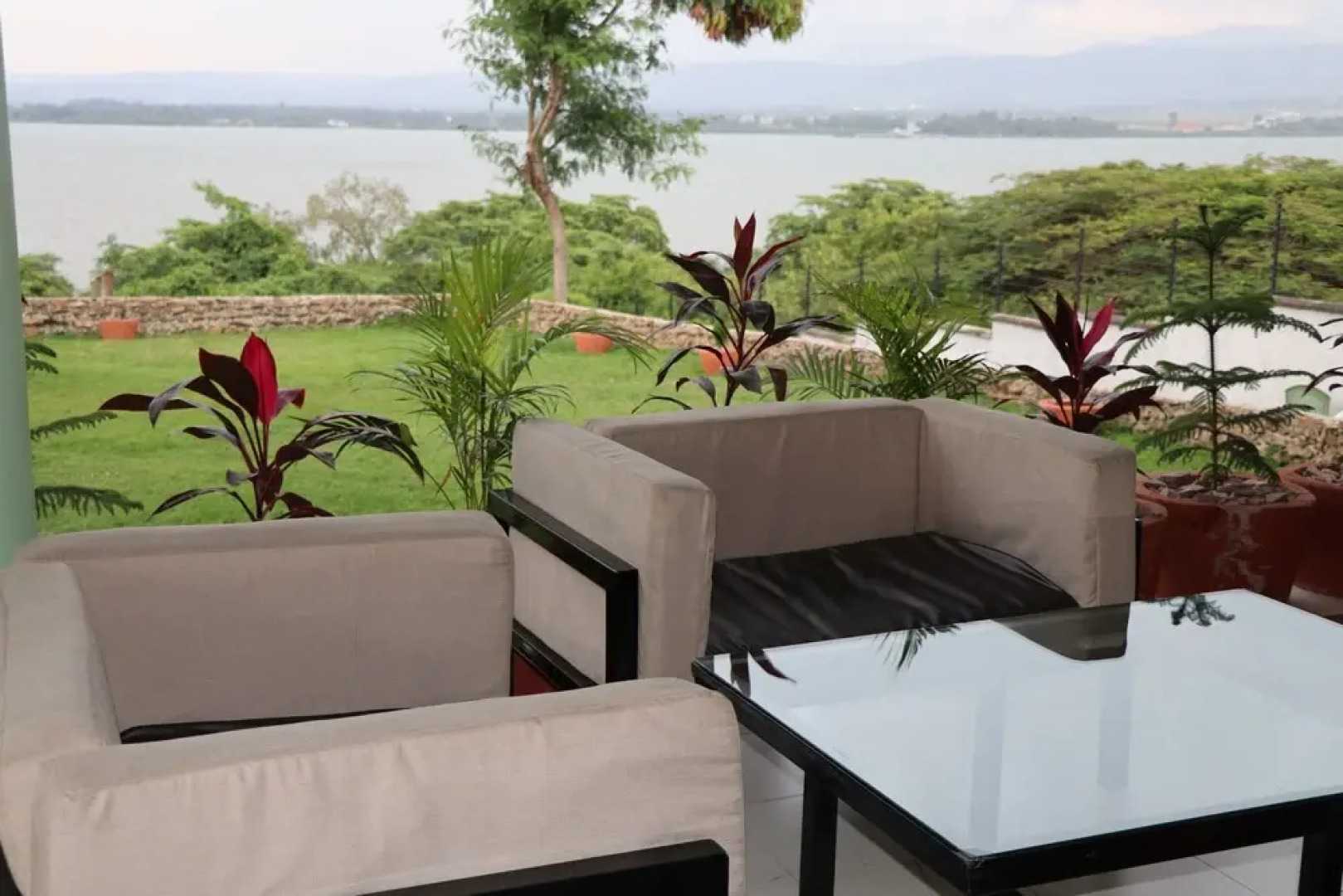 Sundown Hotels And Apartments Millimani