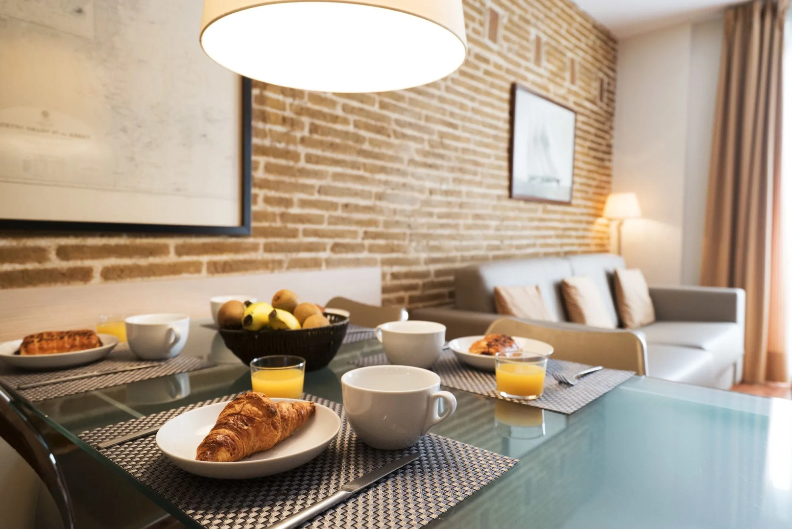 Serennia Cest Apartamentos Arc de Triomf