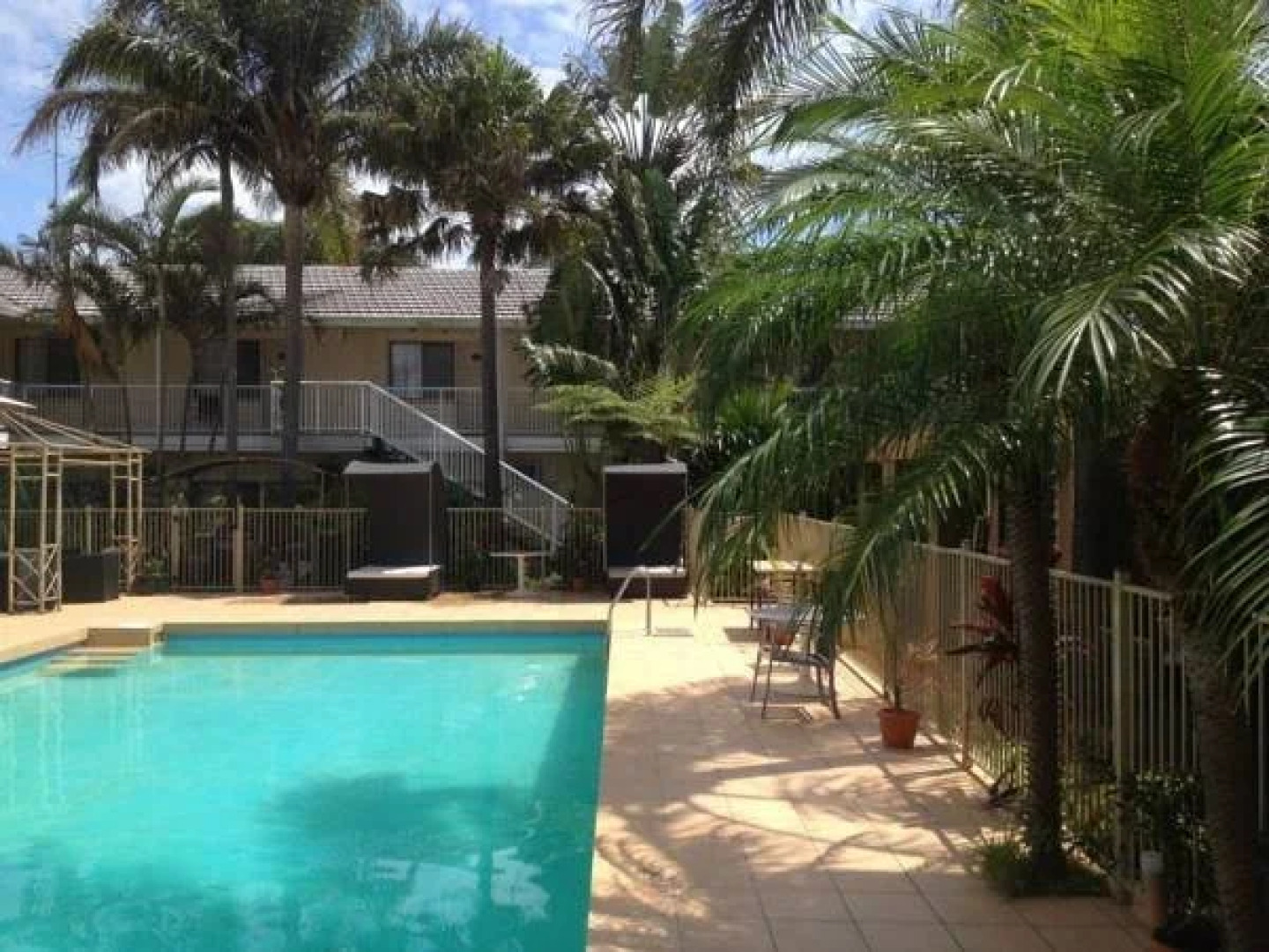 Blue Pacific Motel Swansea