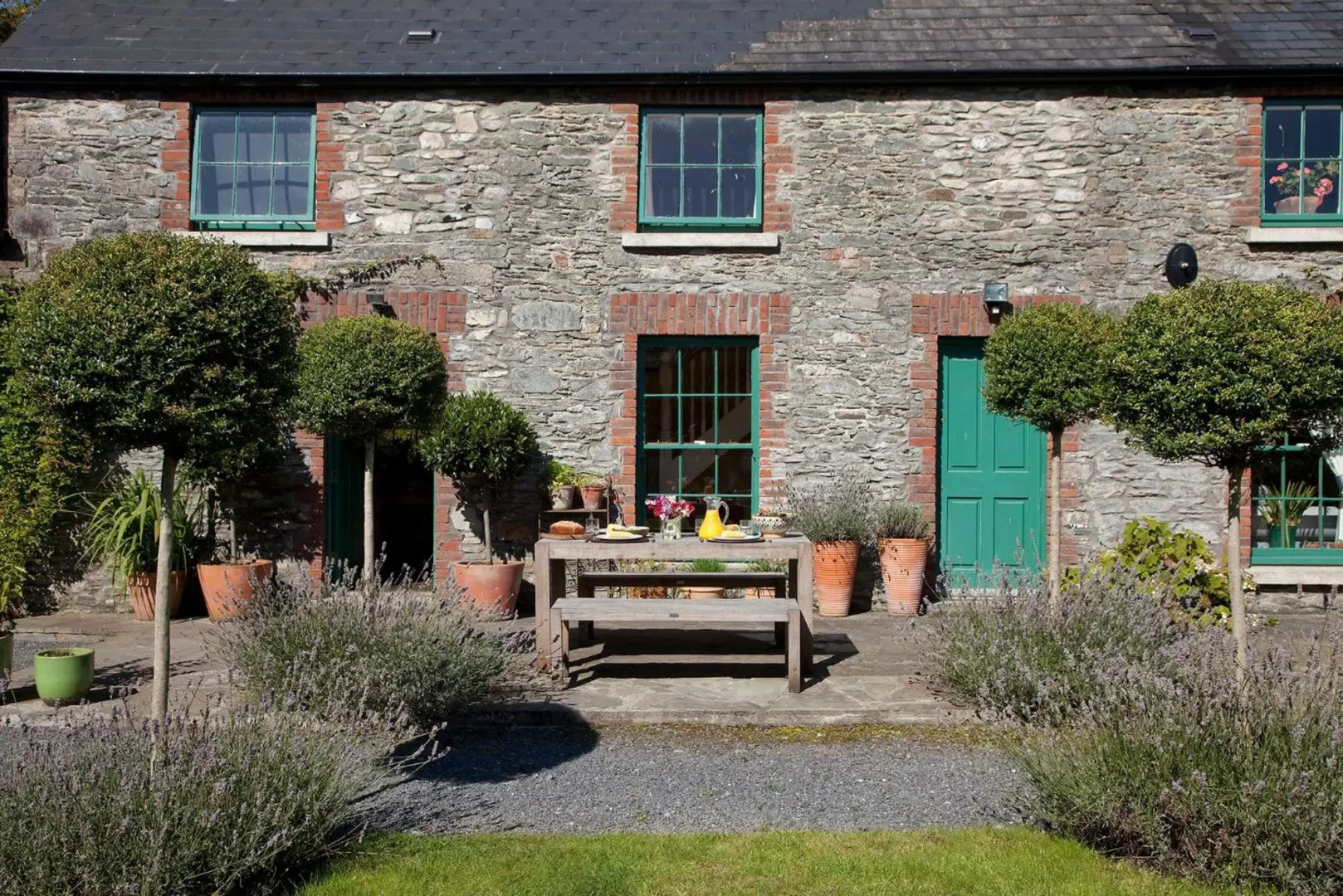 The Stable Yard House at Burtown House & Gardens