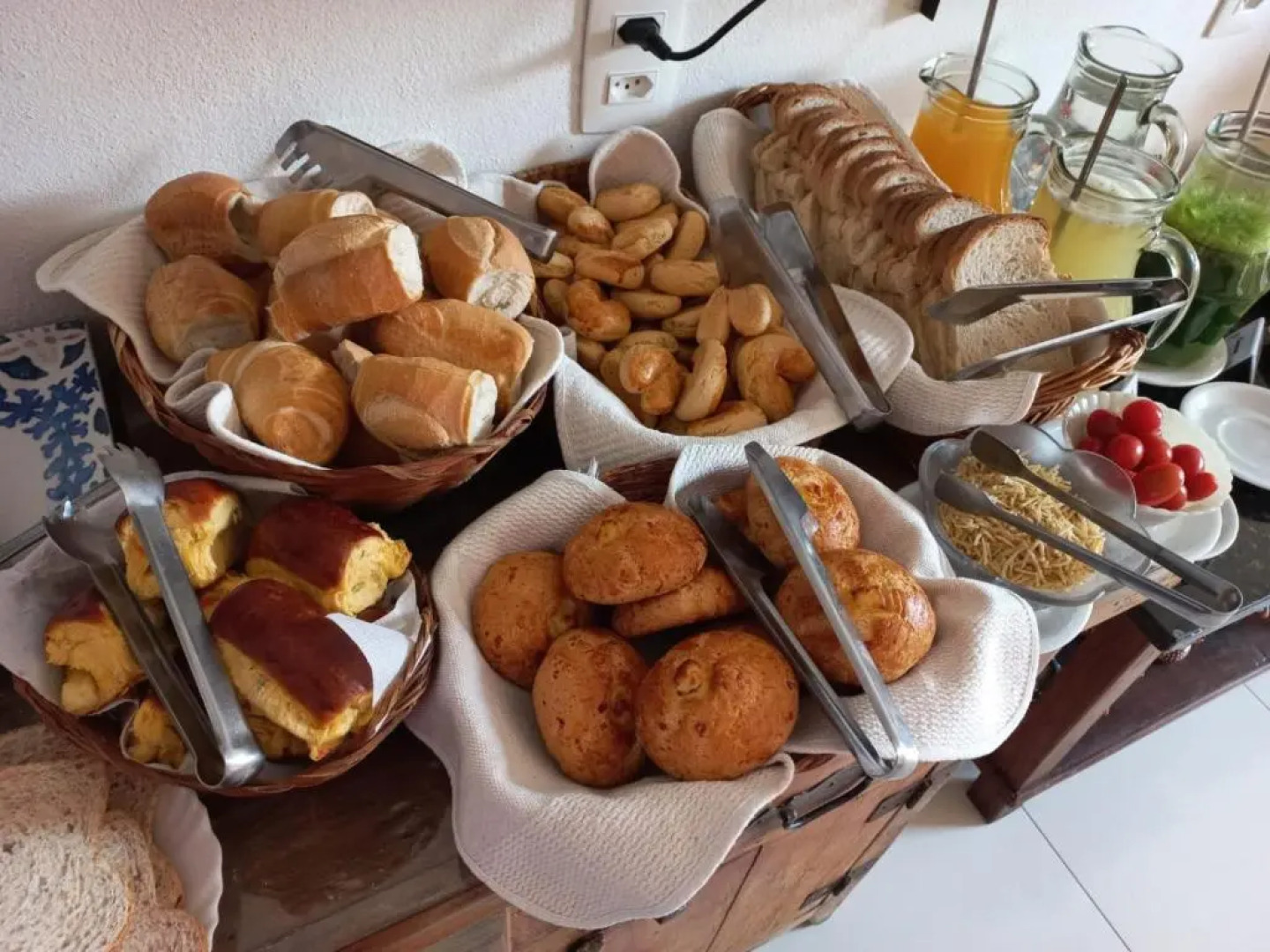 Pousada Sinhá Moça Campos Ltda