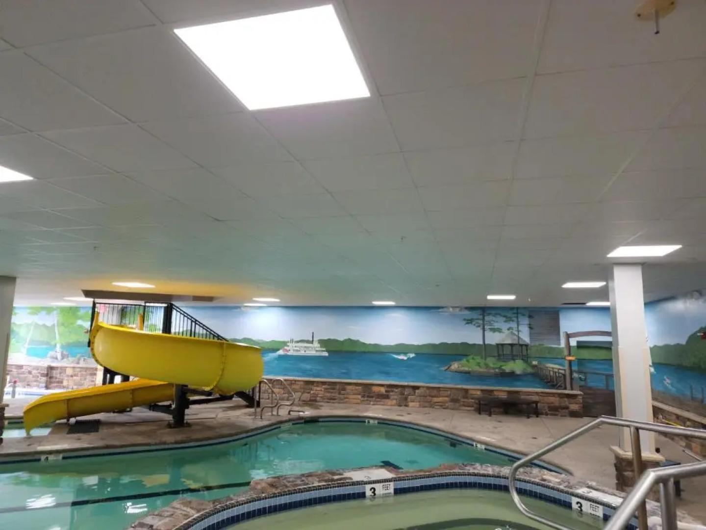 La Quinta Inn & Suites by Wyndham Lake George