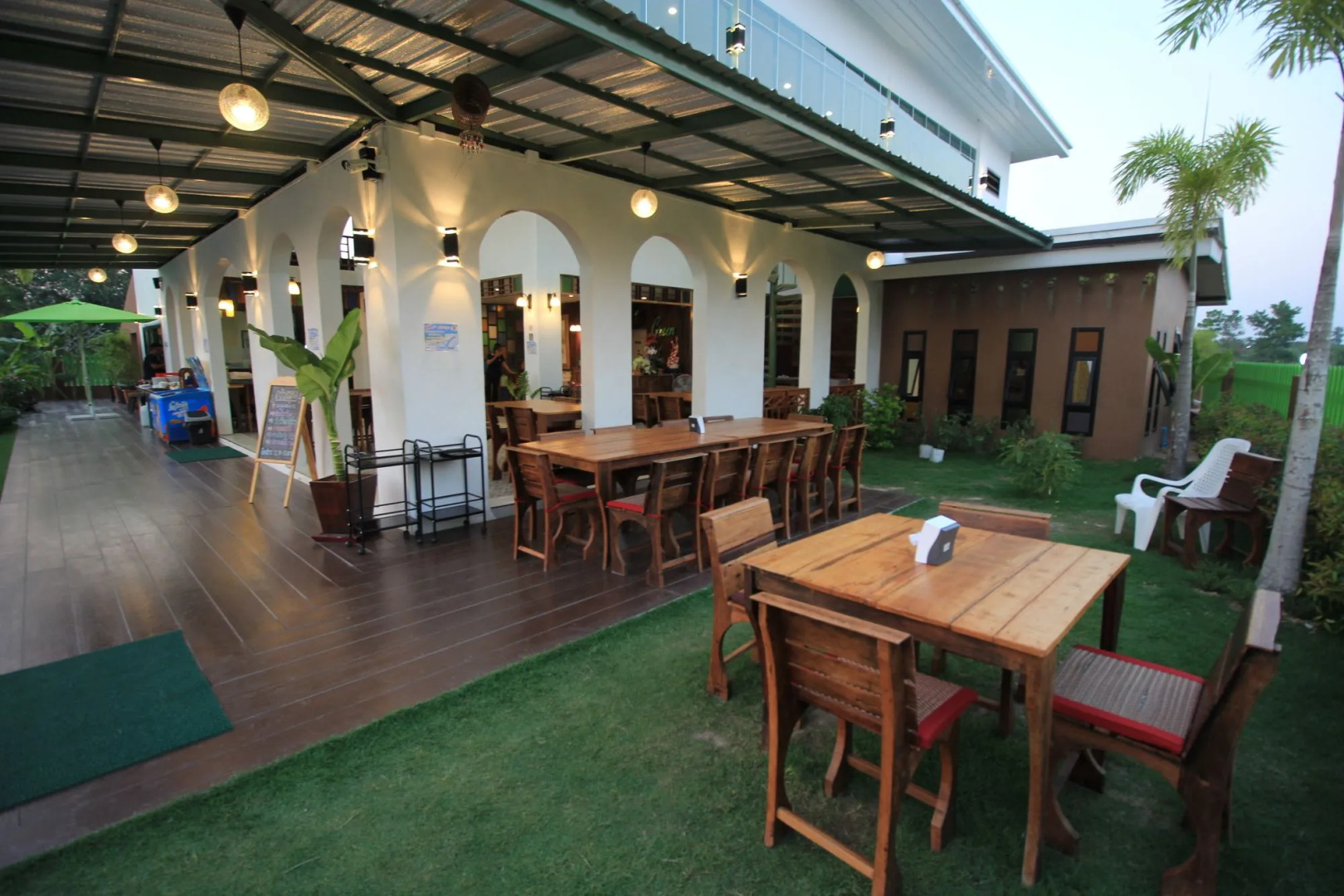 IP Plus Resort Chanthaburia - Halal Hotel