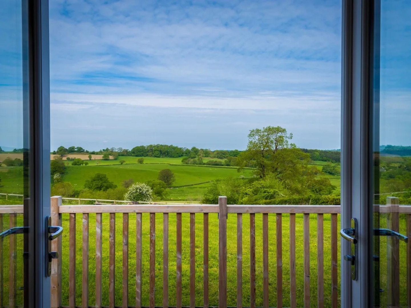 Moonrise Lodge - Curlew Lodge