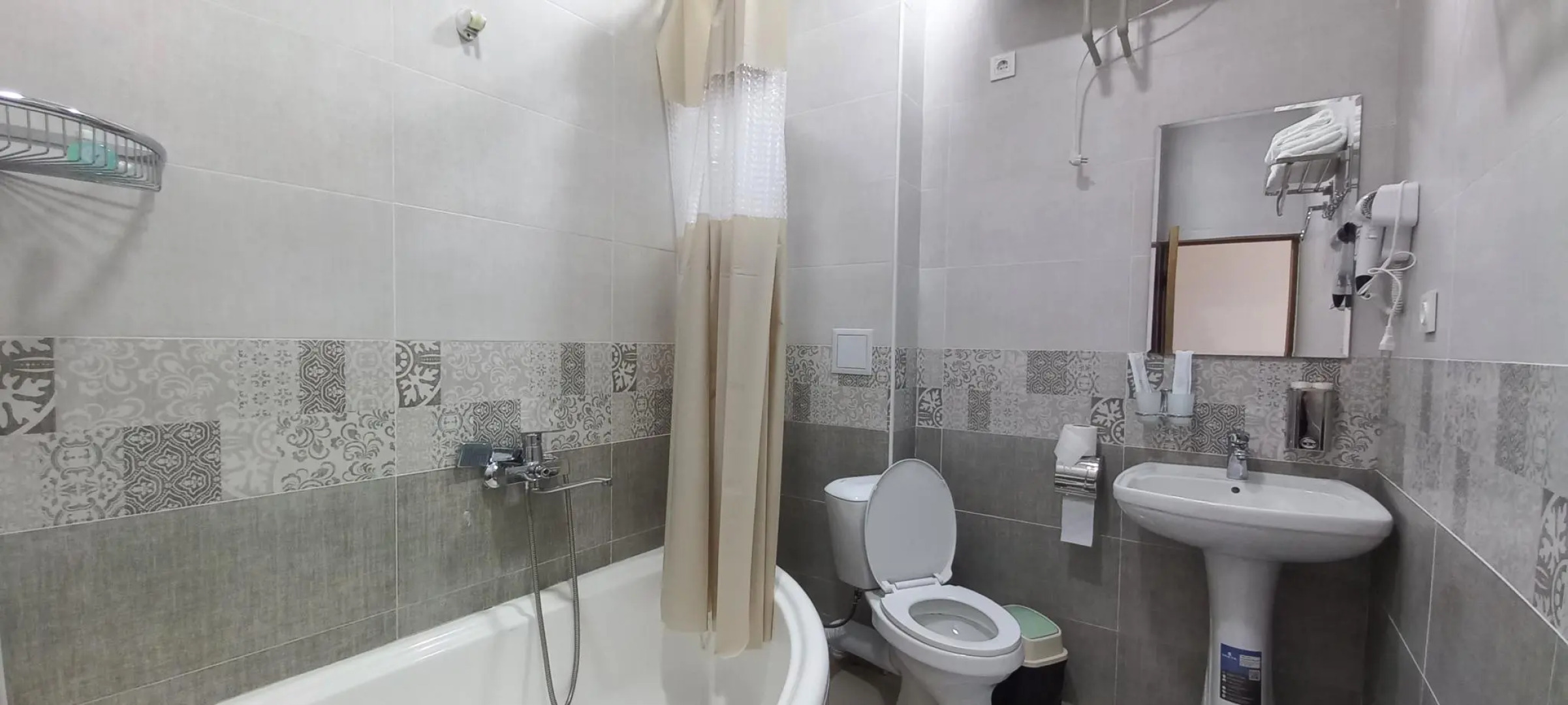 Panjakent Plaza (Панджакент плаза)