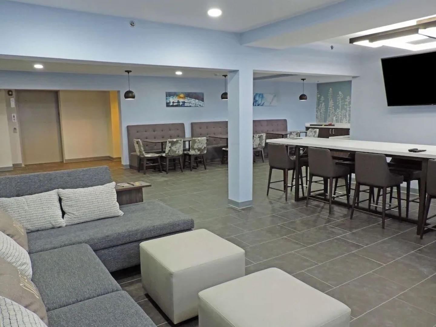 MainStay Suites Clarion, PA near I-80