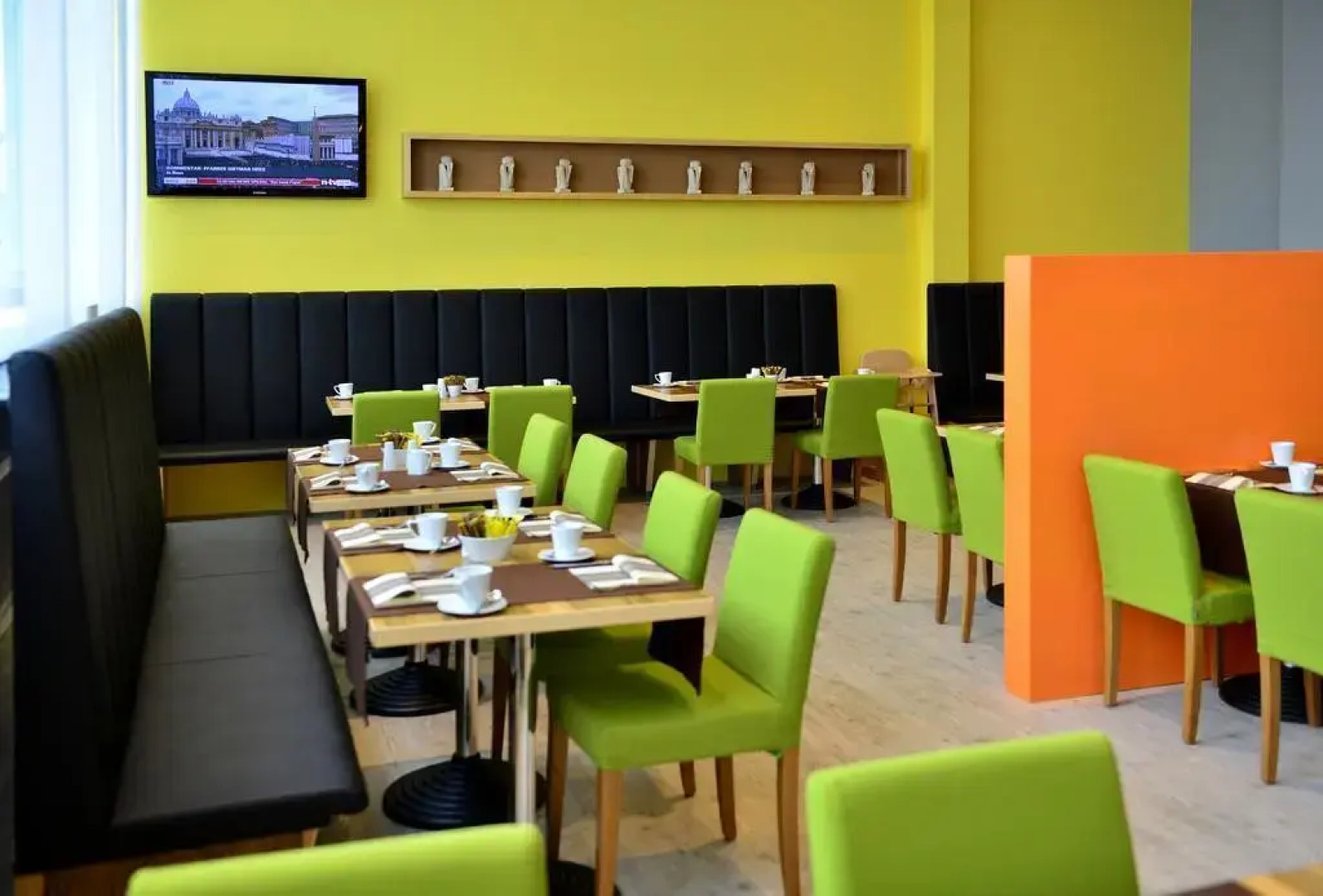 AMH Airport-Messe-Hotel