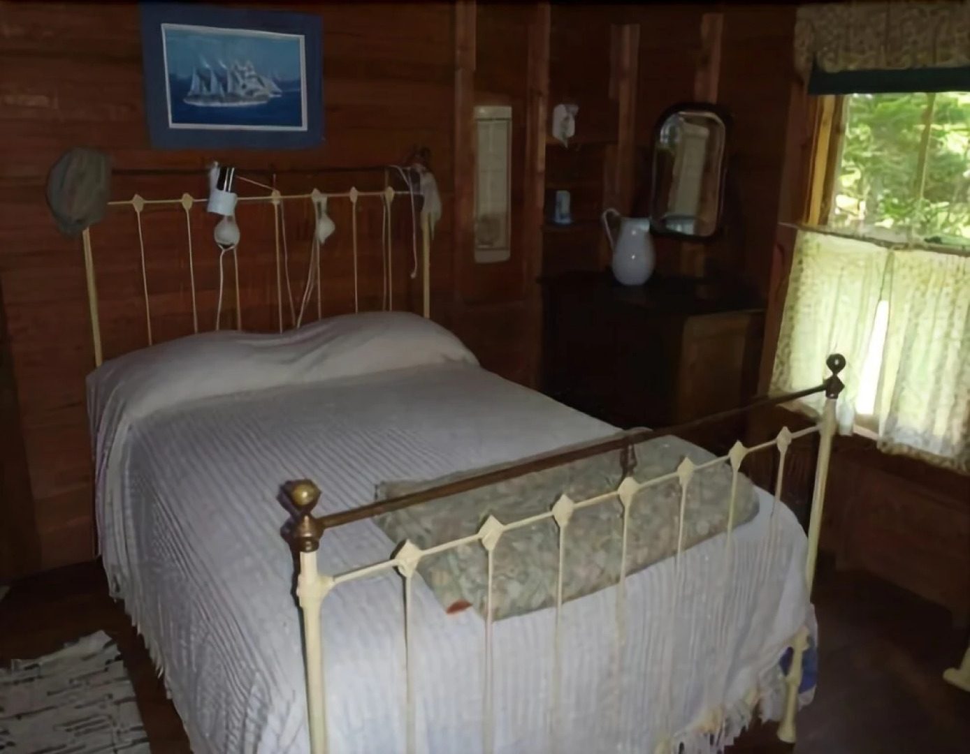 Rippowam Cottage - Five Bedroom Home