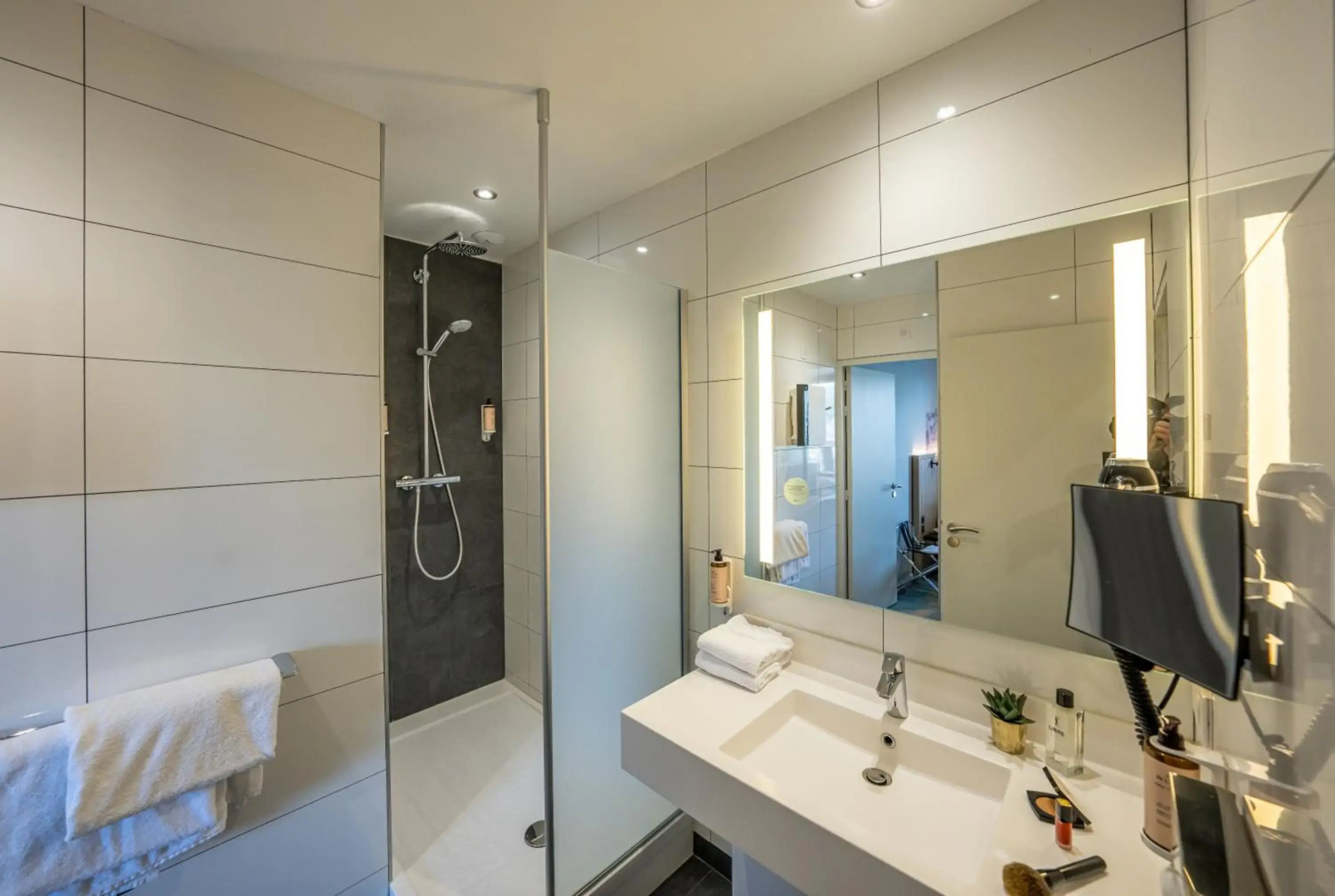 Mercure Bords De Loire Saumur