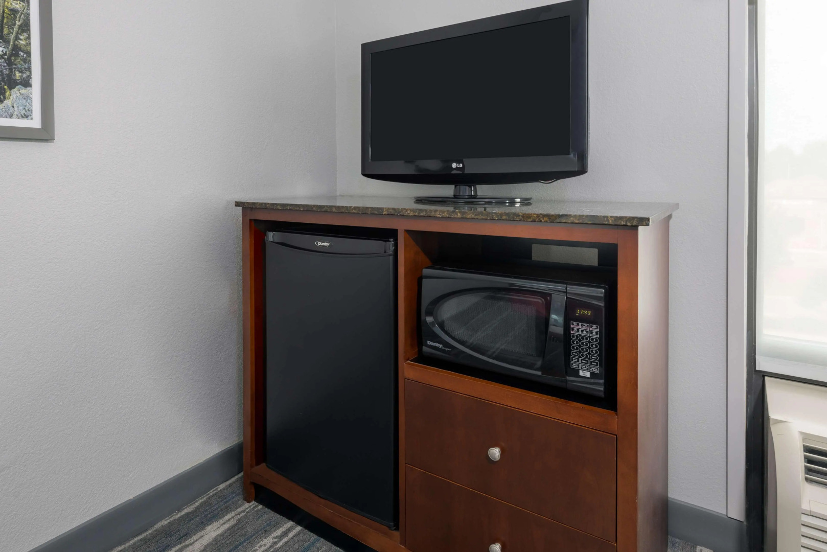 Hampton Inn & Suites Winston-Salem/University Area, NC